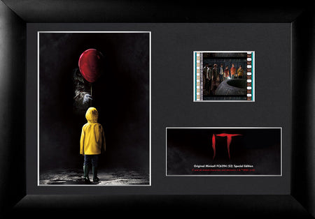 IT (Georgie and Balloon) Minicell FilmCells Framed Desktop Presentation USFC6394