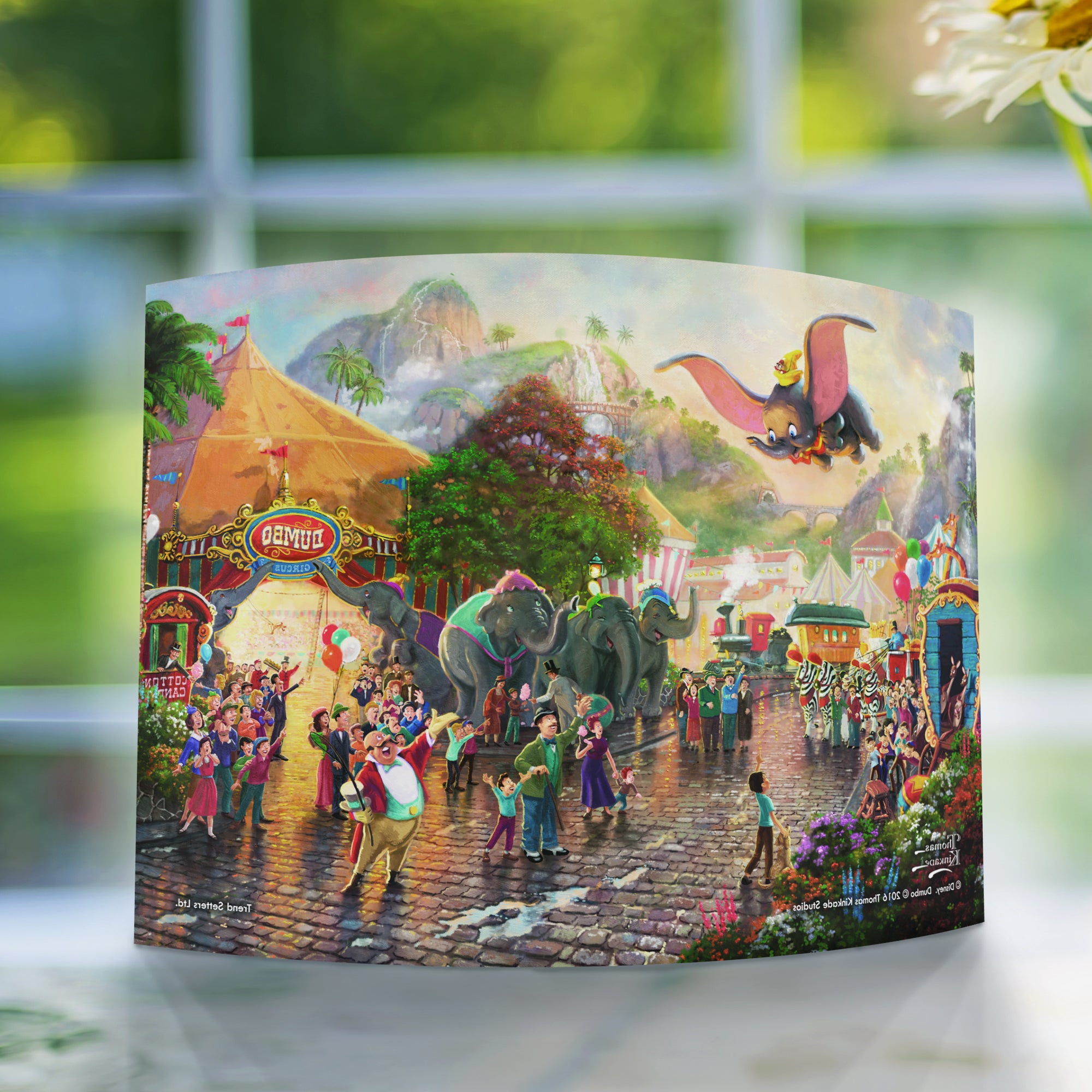 Disney (Dumbo) 10" x 7" Curved Acrylic Print ACP1007CUR063