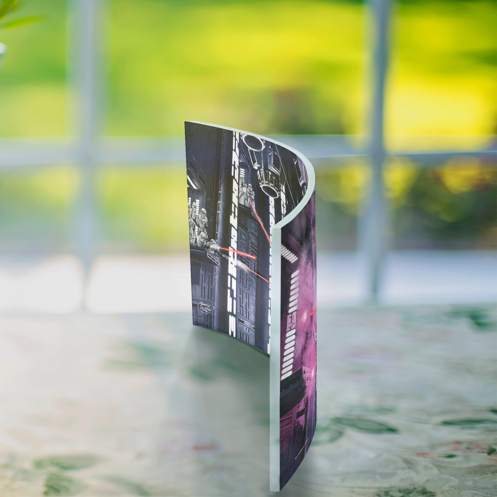 Star Wars (On The Run) 10" x 7" Curved Acrylic Print ACP1007CUR765