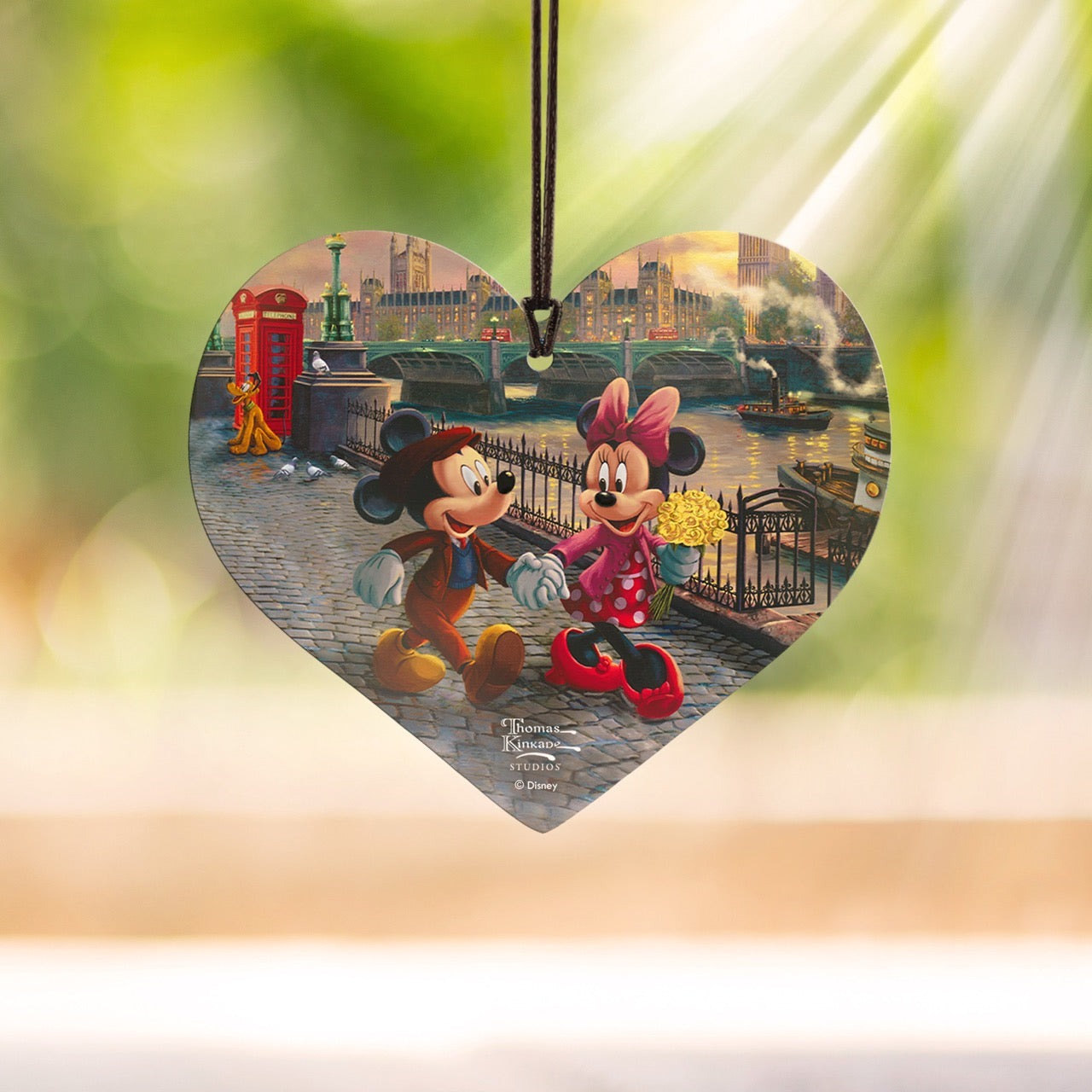 Disney (Mickey and Minnie in London) Hanging Acrylic Print ACPHEART788