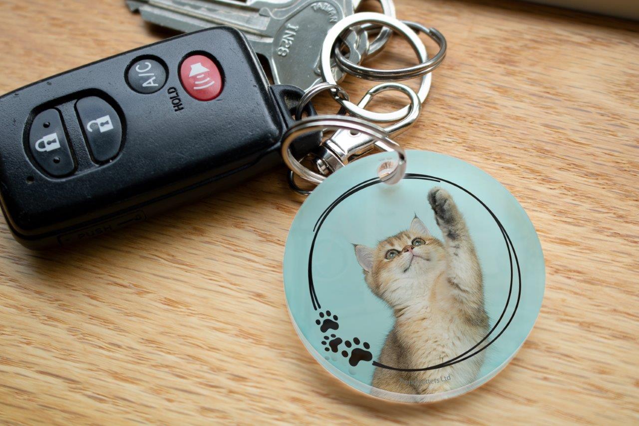 Trend Setters Original (Pet Paws) Personalized Circle Shaped Acrylic Keychain ACPKRCIRU889