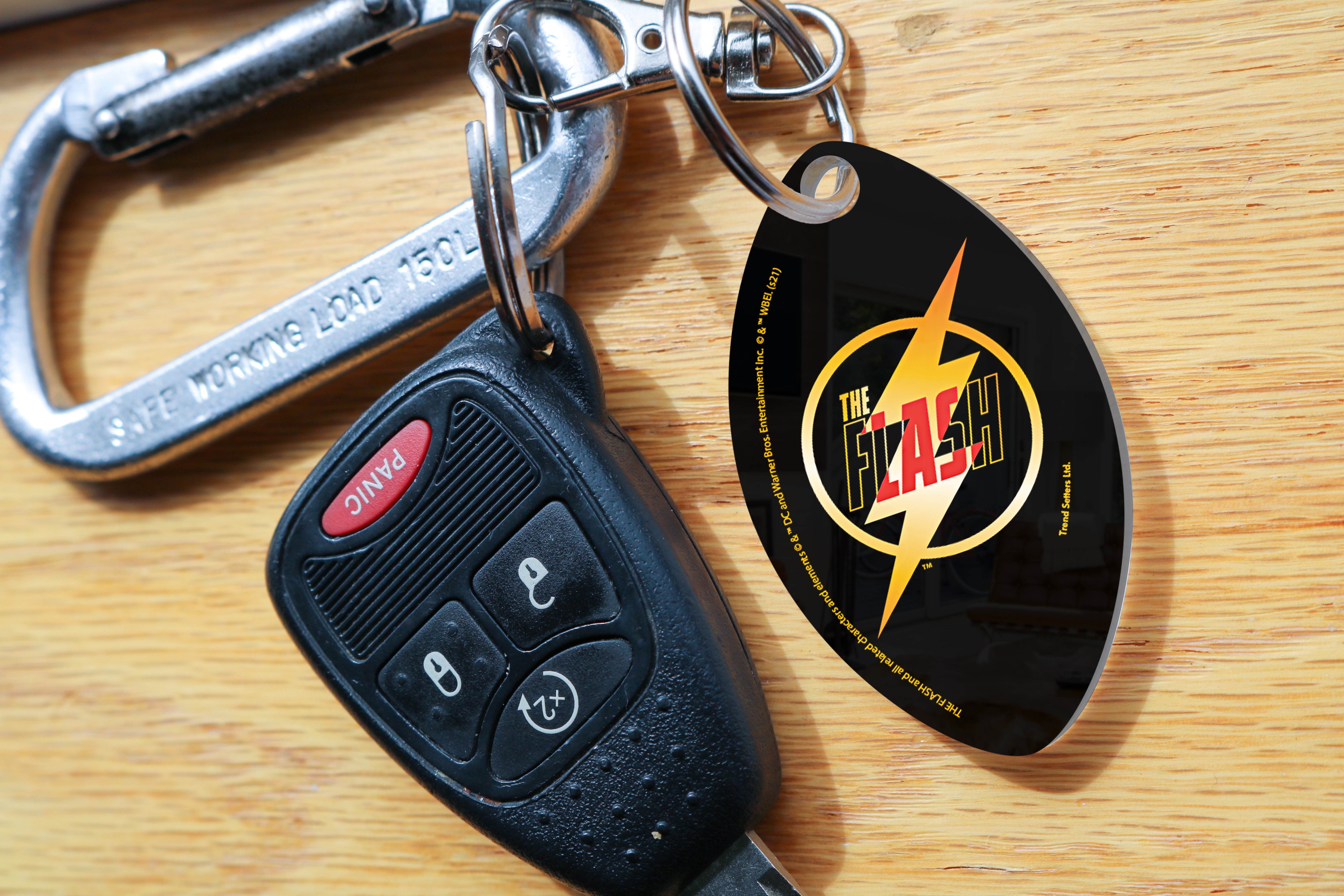 The Flash (The Flash) Oval Shaped Acrylic Keychain ACPKROVAL721