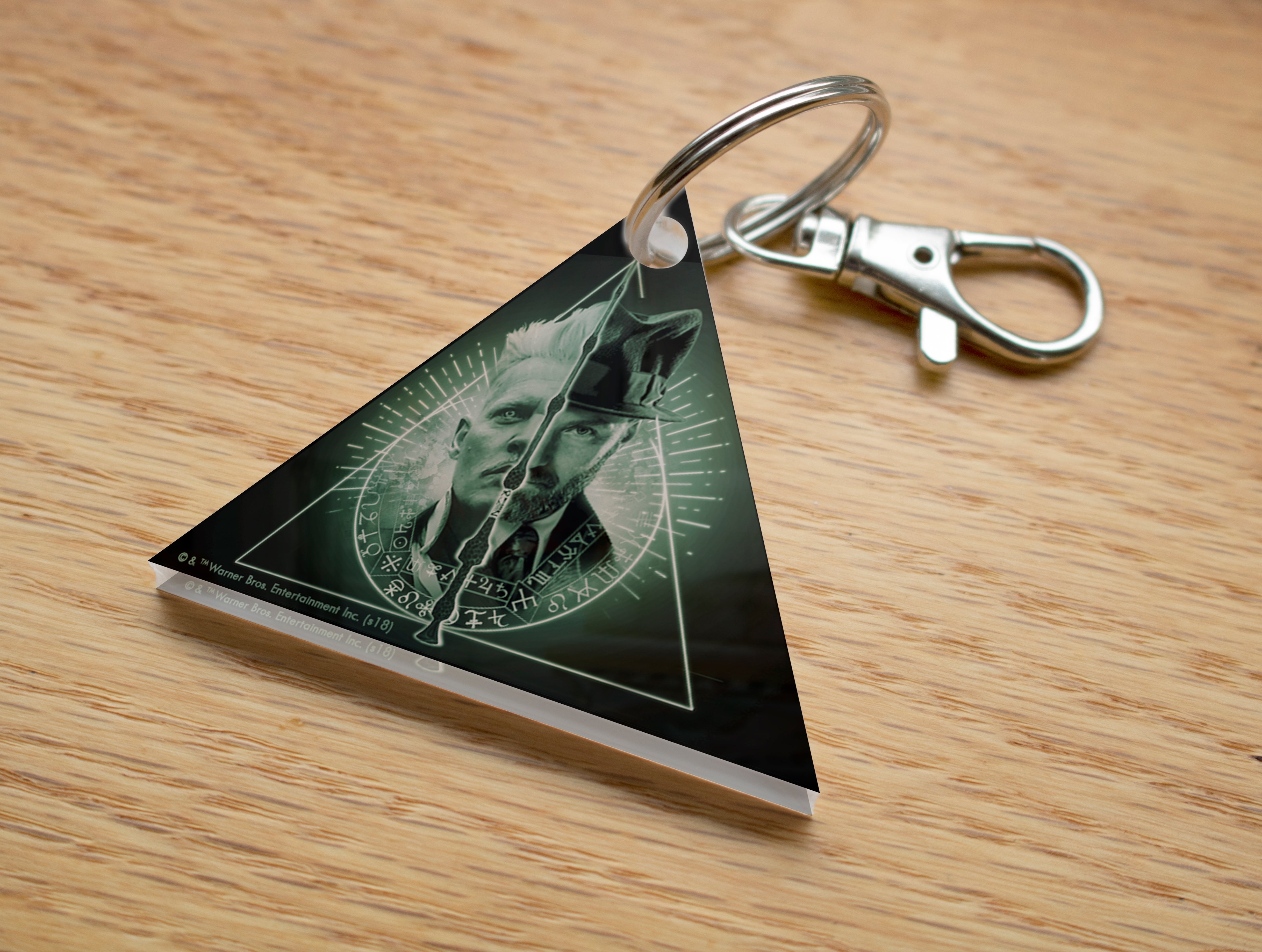Fantastic Beasts: The Crimes of Grindlewald (A World Divided) Acrylic Keychain ACPKRTRI438