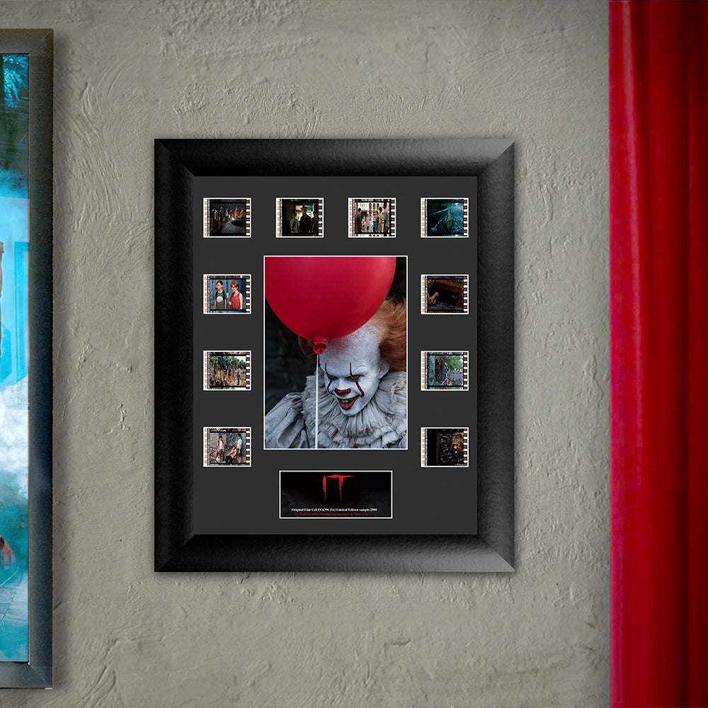 It (Pennywise and Balloon) Limited Edition Mini Montage Framed FilmCells Presentation USFC6396