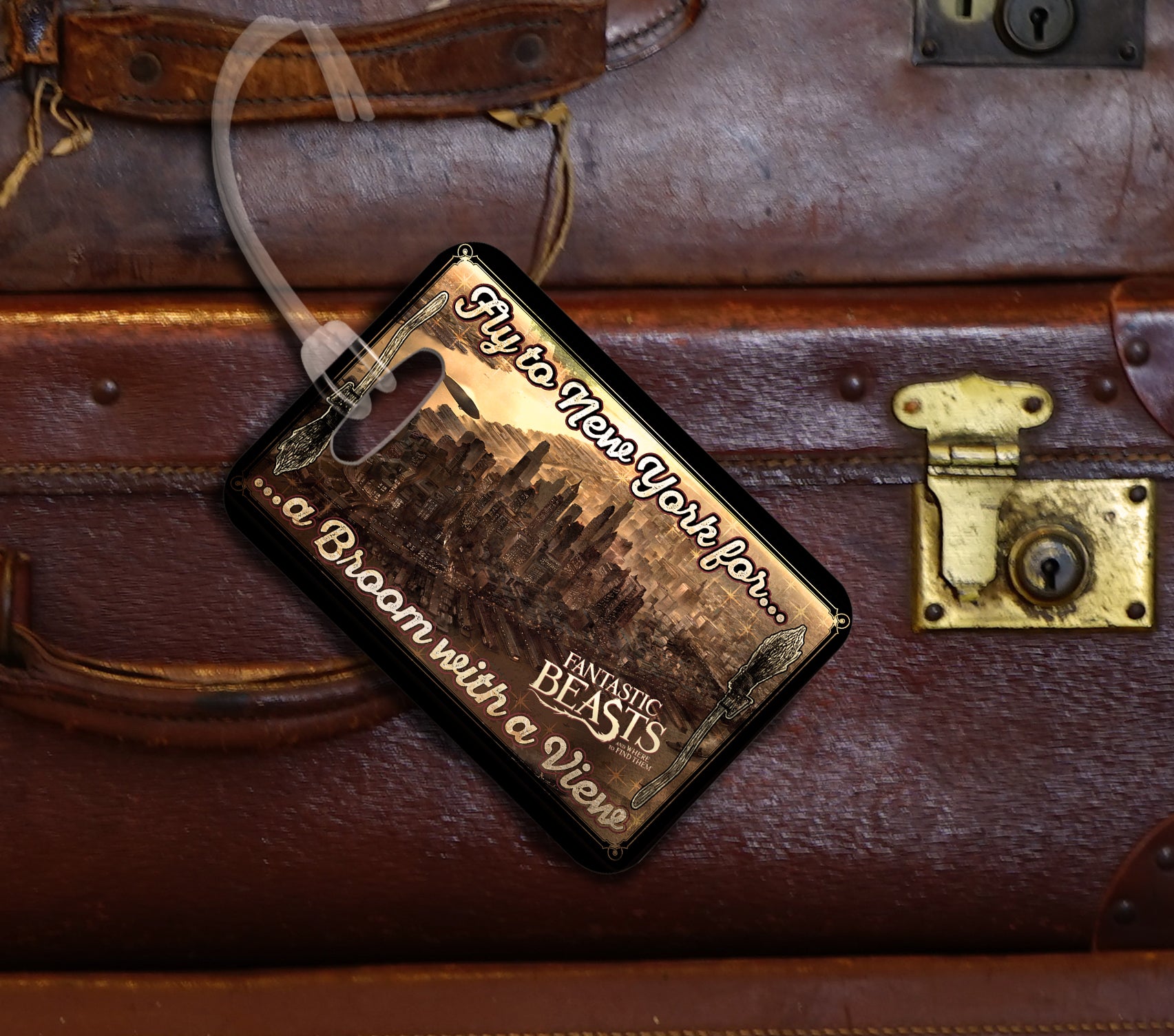 Fantastic Beasts and Where To Find Them (Broom With A View) Luggage Tag LTREC013
