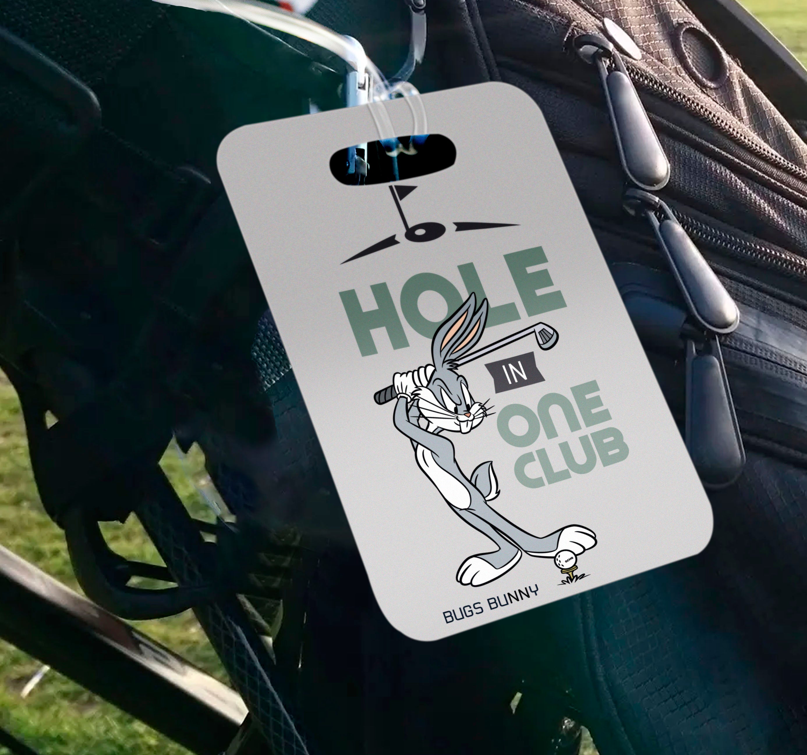 Looney Tunes (Bugs Bunny - Hole in One) Luggage Tag LTREC083