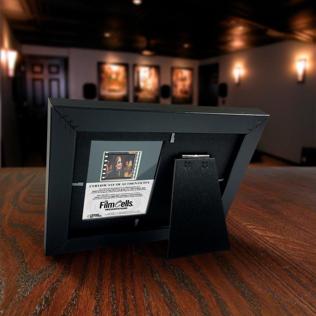 Batman: The Dark Knight (Joker) Minicell FilmCells Framed Desktop Presentation USFC5990