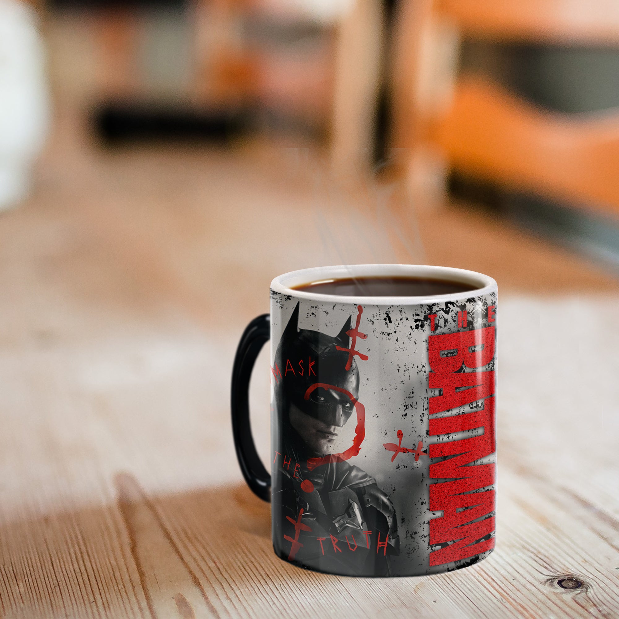 The Batman (Unmask the Truth) Morphing Mugs®  Heat-Sensitive Mug MMUG1437