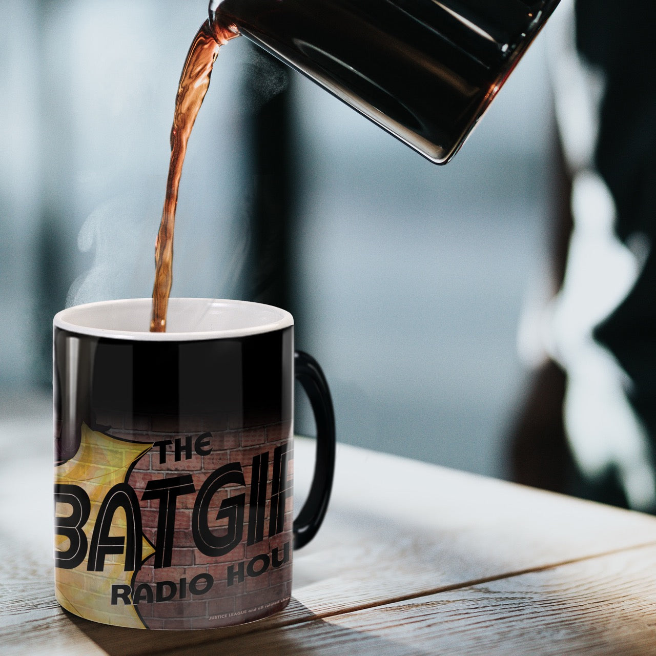 DC Comics (Justice League – Batgirl Radio Hour) Morphing Mugs® Heat-Sensitive Mug MMUG290