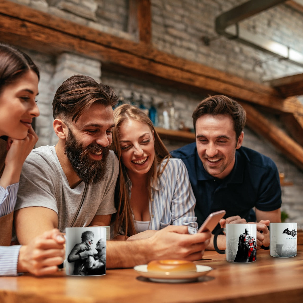 DC Comics (Batman: Arkham City – Batman and Harley) Morphing Mugs® Heat-Sensitive Mug MMUG330