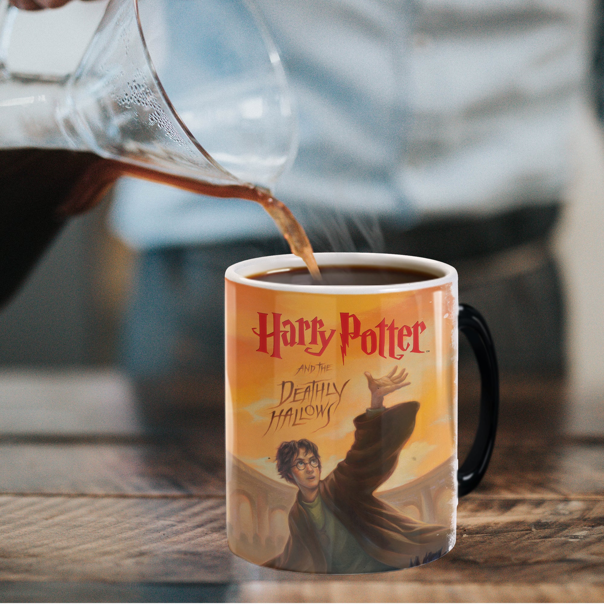 Harry Potter (The Deathly Hallows) Morphing Mugs® Heat-Sensitive Mug MMUG469