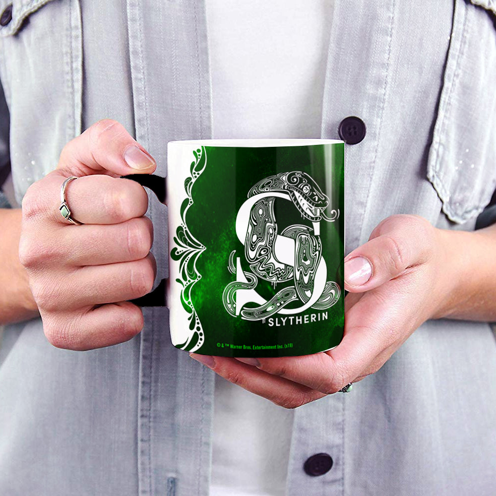 Harry Potter (Slytherin - Aguamenti) Morphing Mugs®  Heat-Sensitive Mug MMUG995