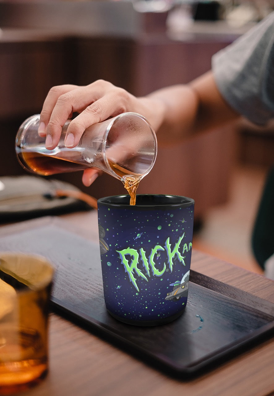 Rick and Morty (Space Cruiser) Morphing Mugs® Heat-Sensitive Clue Mug MMUGC1480