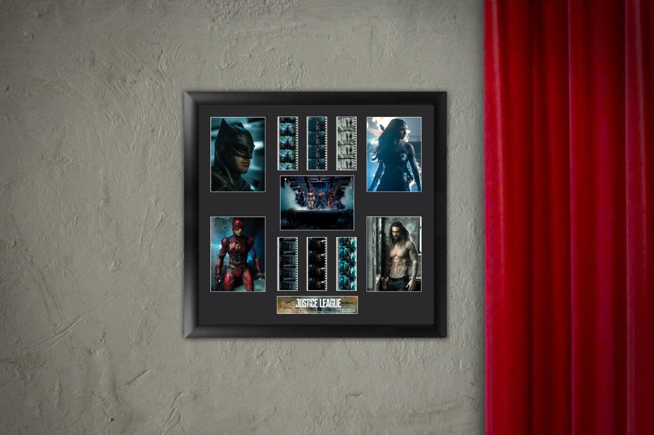 Justice League (The Members) (s1) FilmCells Presentation Limited Edition Montage Wall Art USFC6371