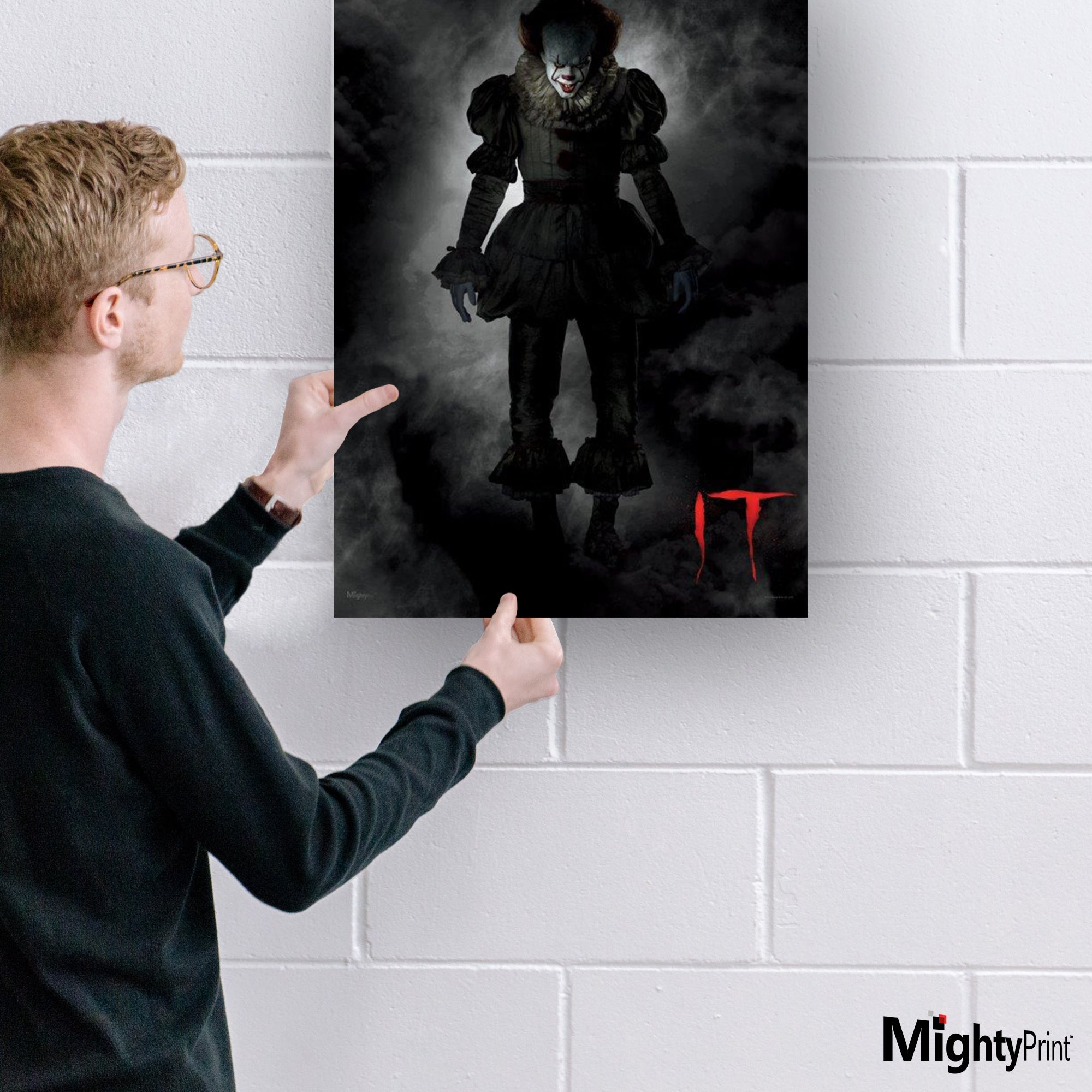IT: Chapter 1 (Pennywise the Dancing Clown) MightyPrint™ Wall Art MP17240380