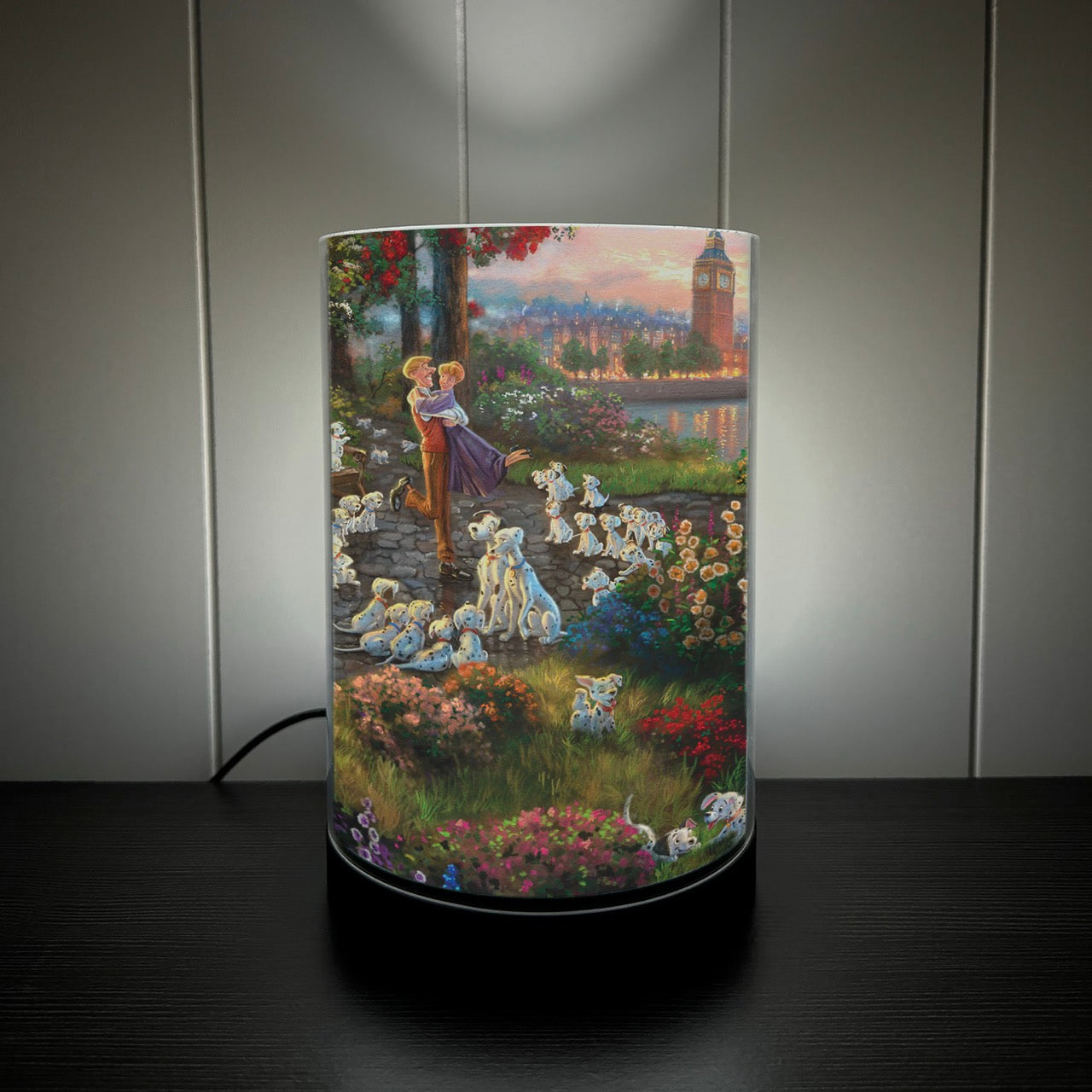 Disney (101 Dalmatians in London) FilmPix™ Photo Insert P1808H194