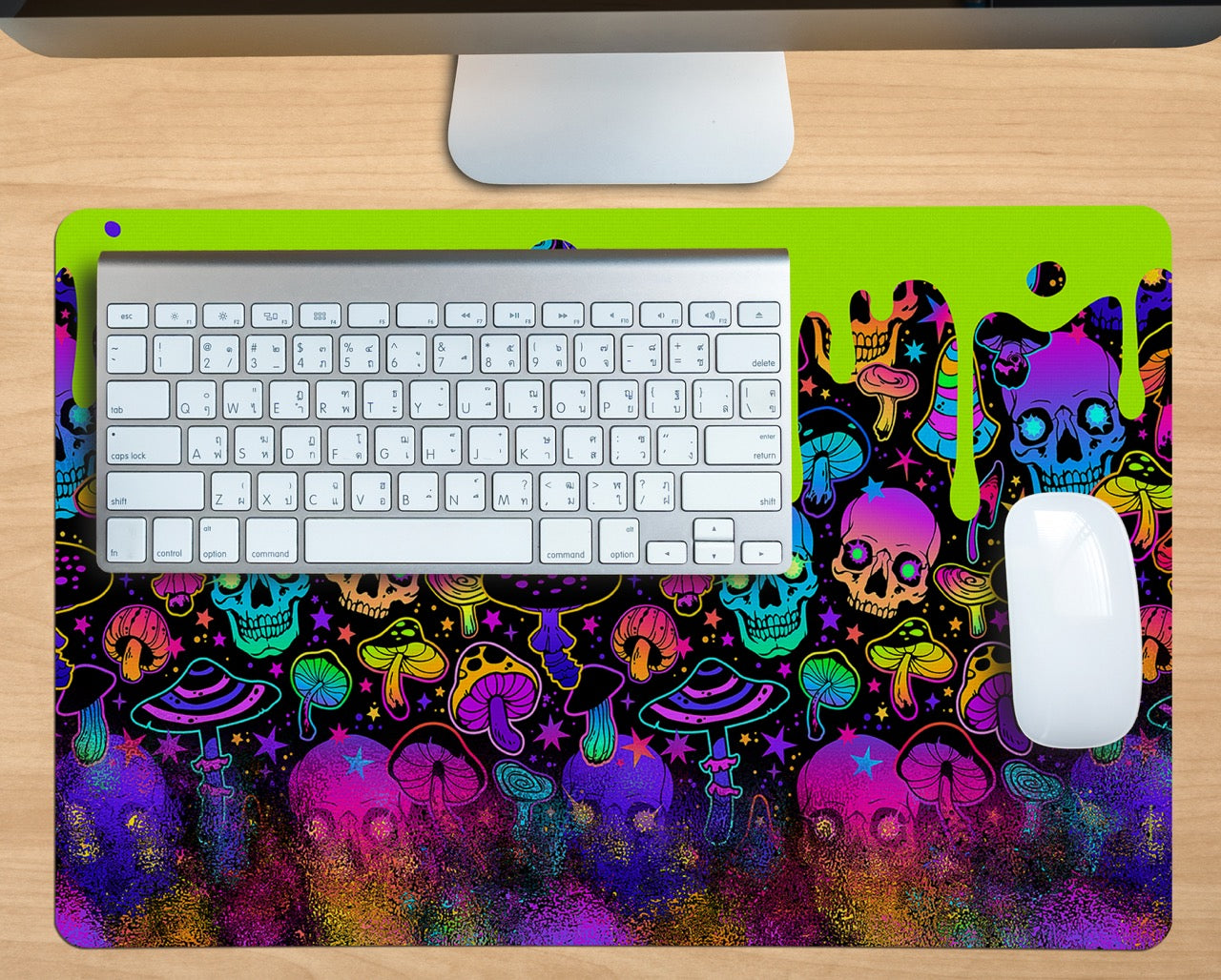 Trend Setters (Trippy Skulls) Rolling Mat PLM1610038