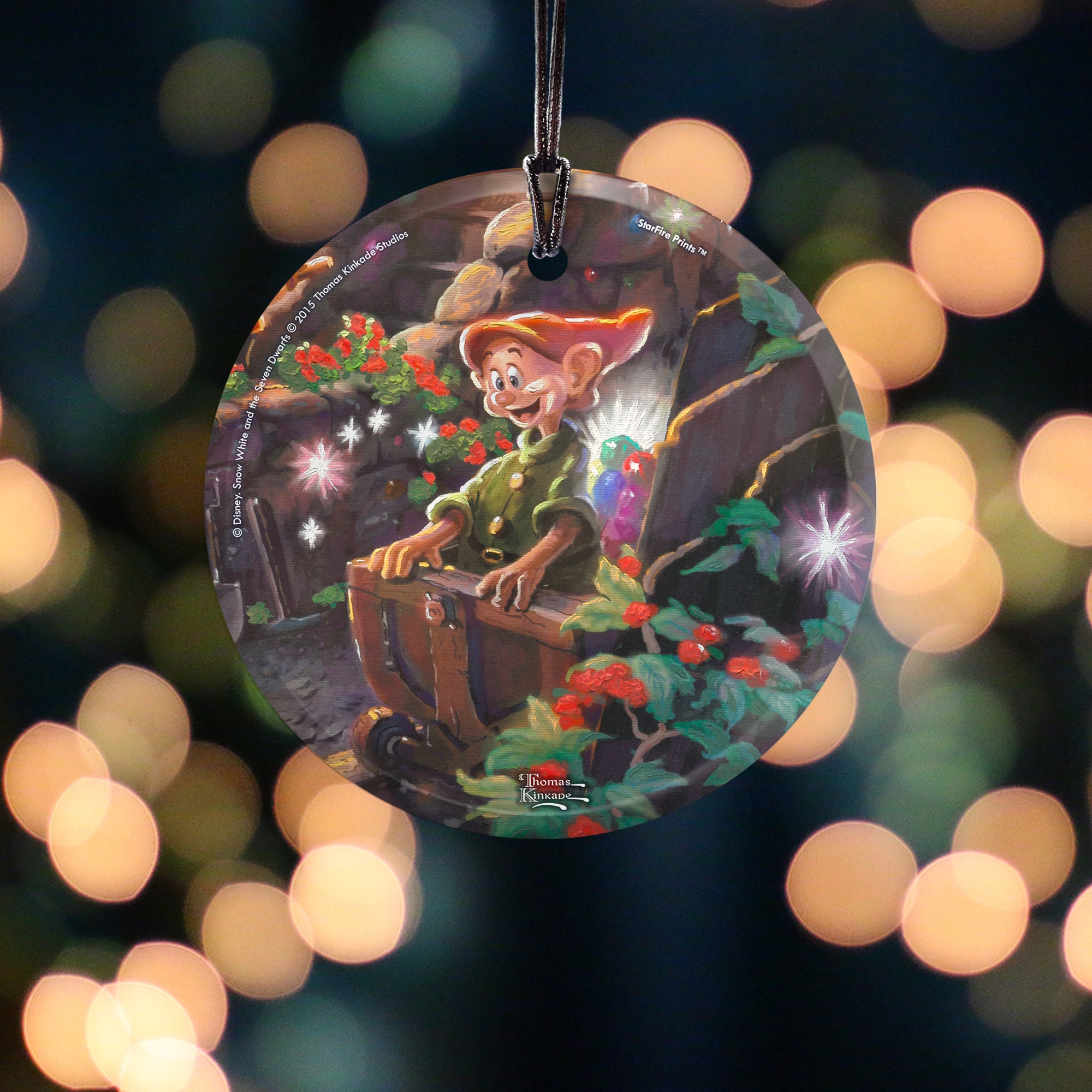 Disney (Snow White - Dopey) StarFire Prints™ Hanging Glass Print SPCIR560