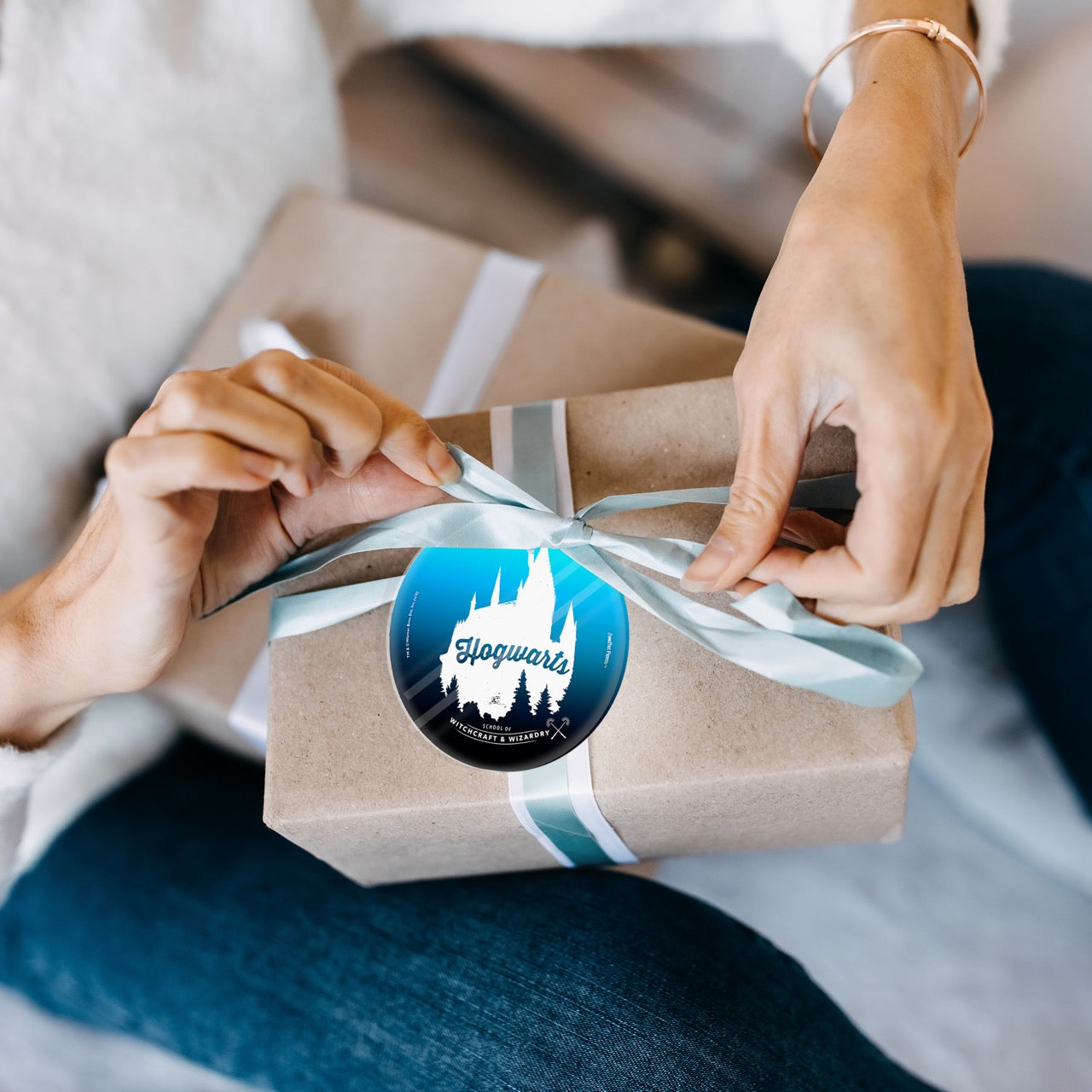 Harry Potter (Hogwarts School of Witchcraft and Wizardry) StarFire Prints™ Glass Art SPCIR994