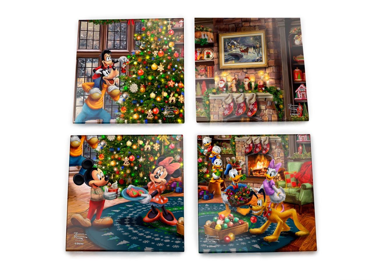 Disney (Micky and Minnie Trimming the Tree) StarFire Prints™ Glass Coaster Set of Four SPCSTR1324