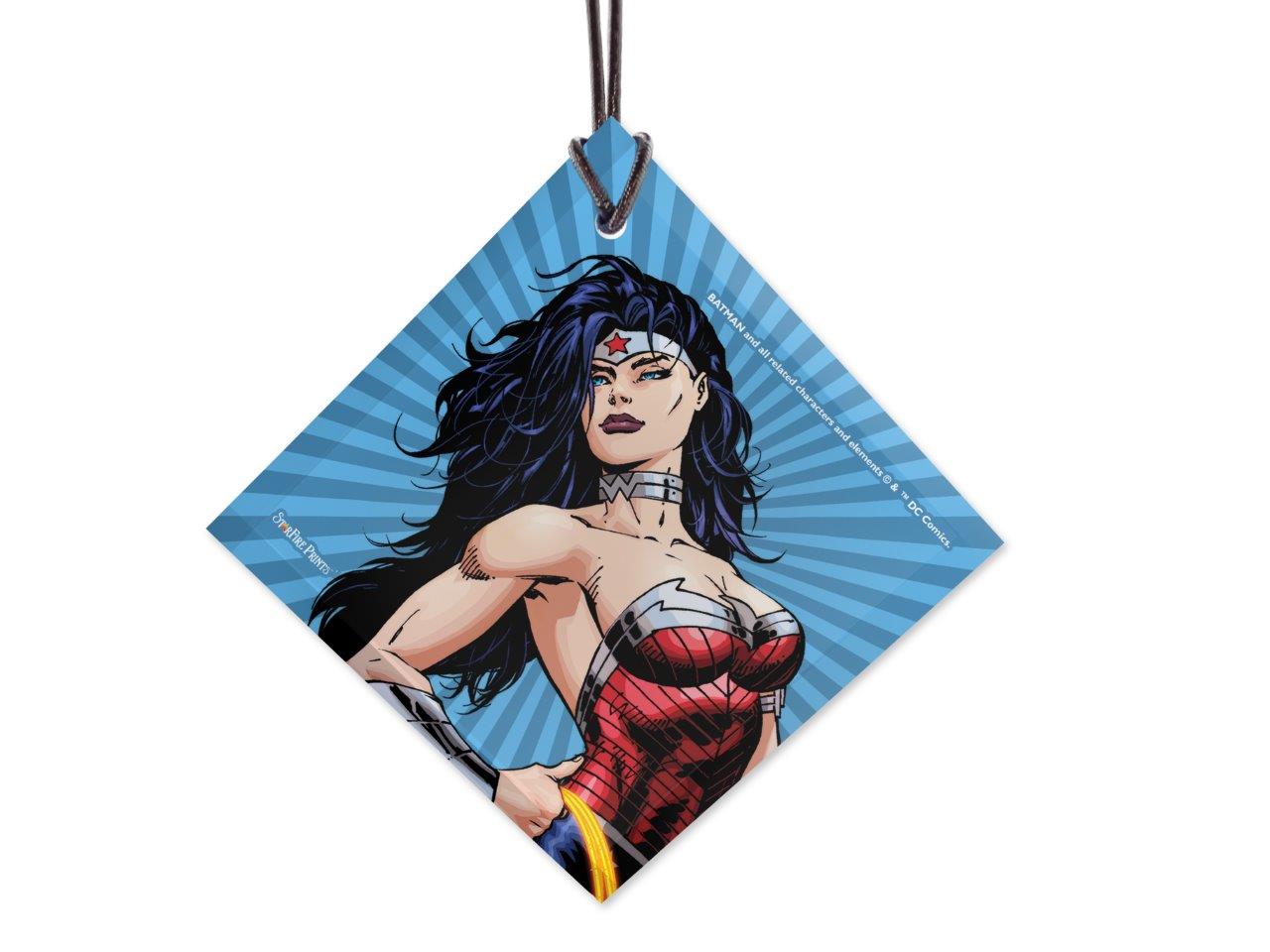 DC Comics (Justice League - Wonder Woman) StarFire Prints™ Hanging Glass Print SPSQU643