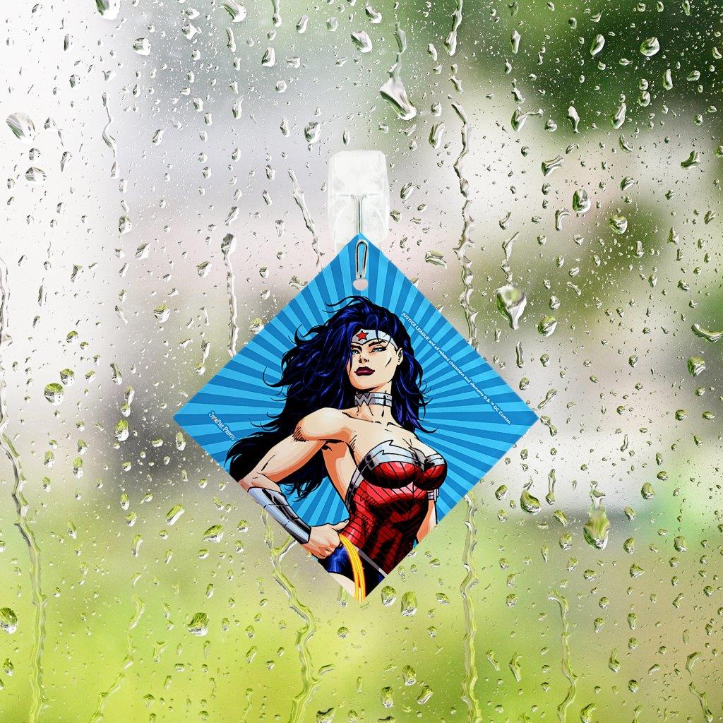 DC Comics (Justice League - Wonder Woman) StarFire Prints™ Glass Art SPSQU643
