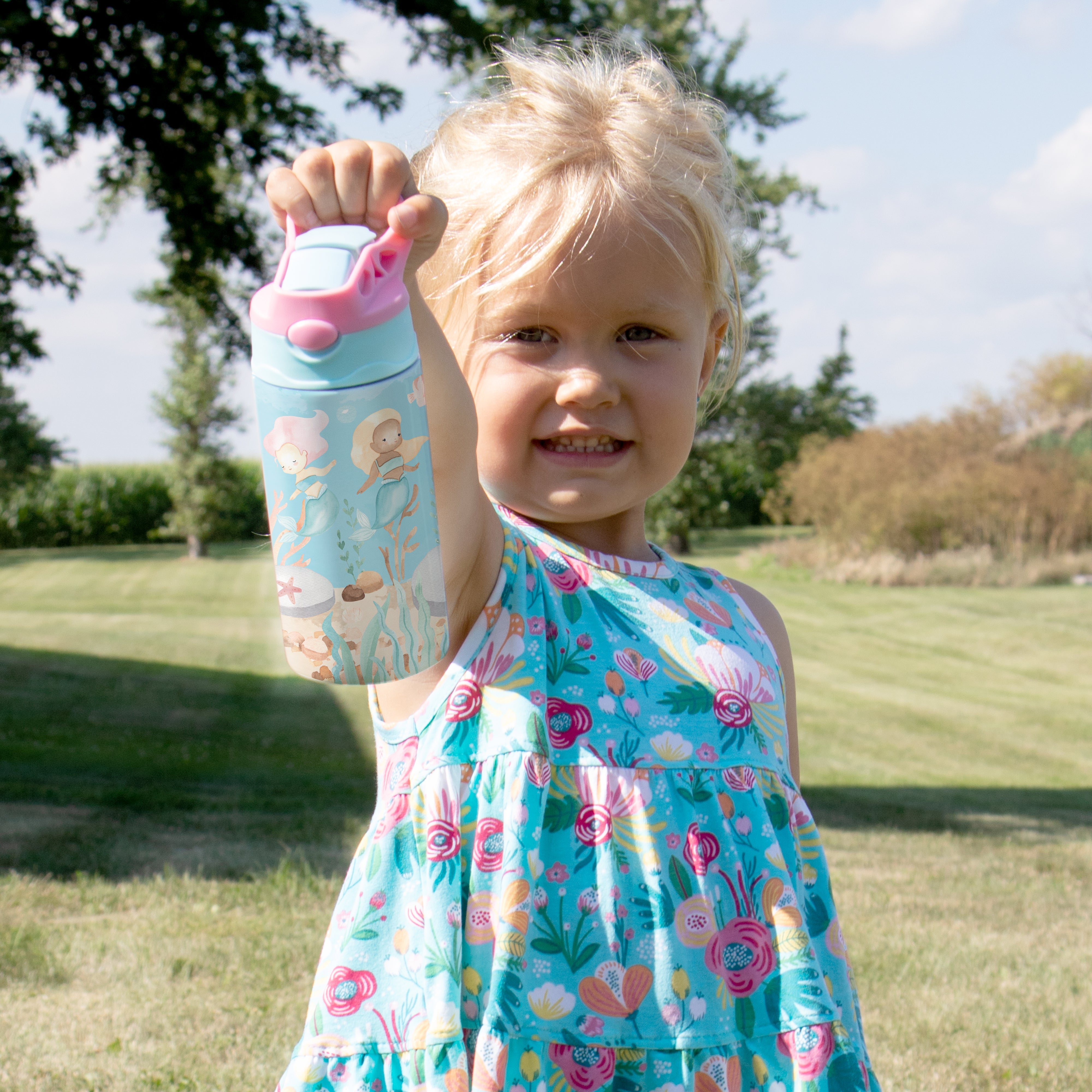 Trend Setters Original (Mermaids - Personalize with Name) 12 oz Stainless Steel Water Bottle with Pink and Blue Lid