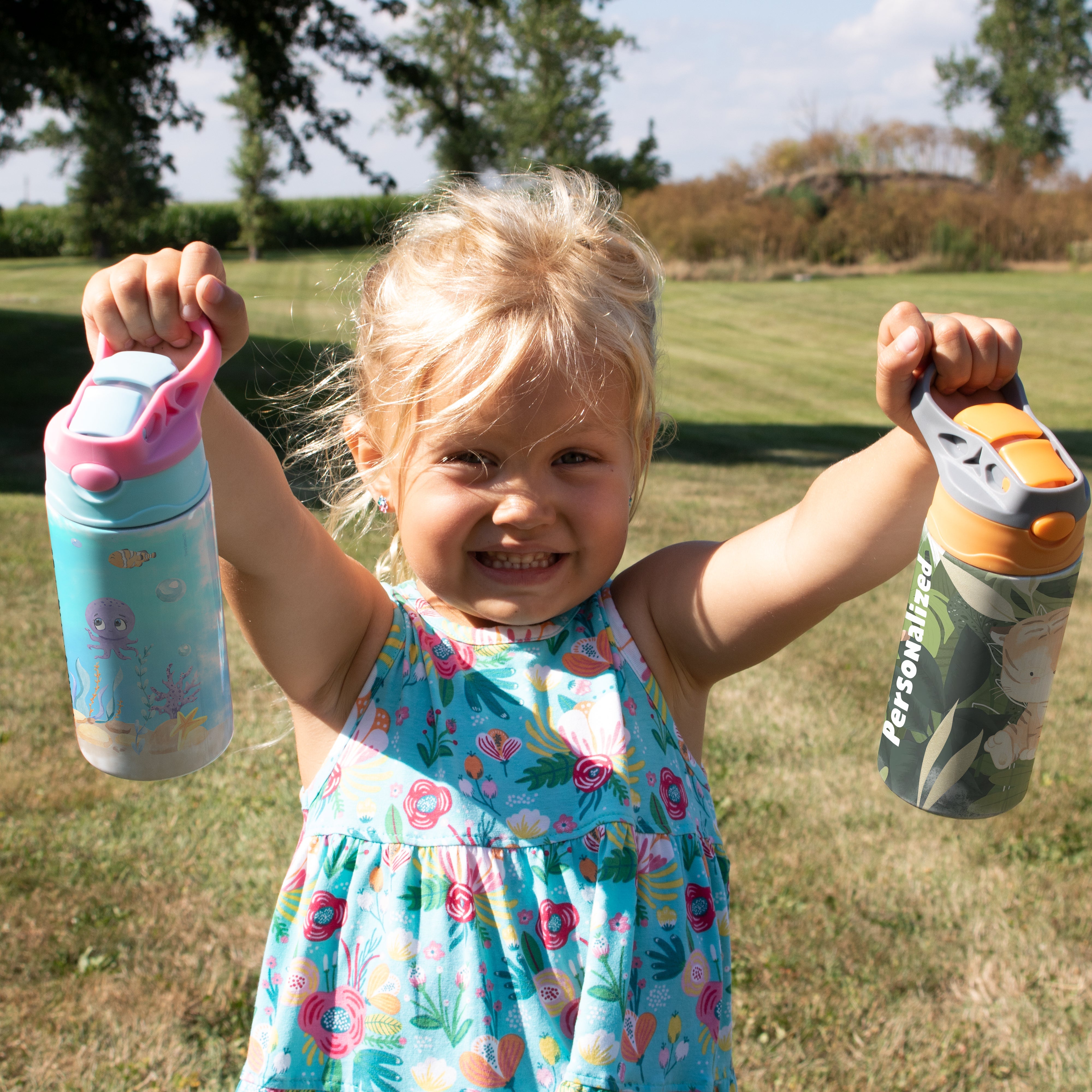 Trend Setters Original (Sea Life - Personalize with Name) 12 oz Stainless Steel Water Bottle with Pink and Blue Lid