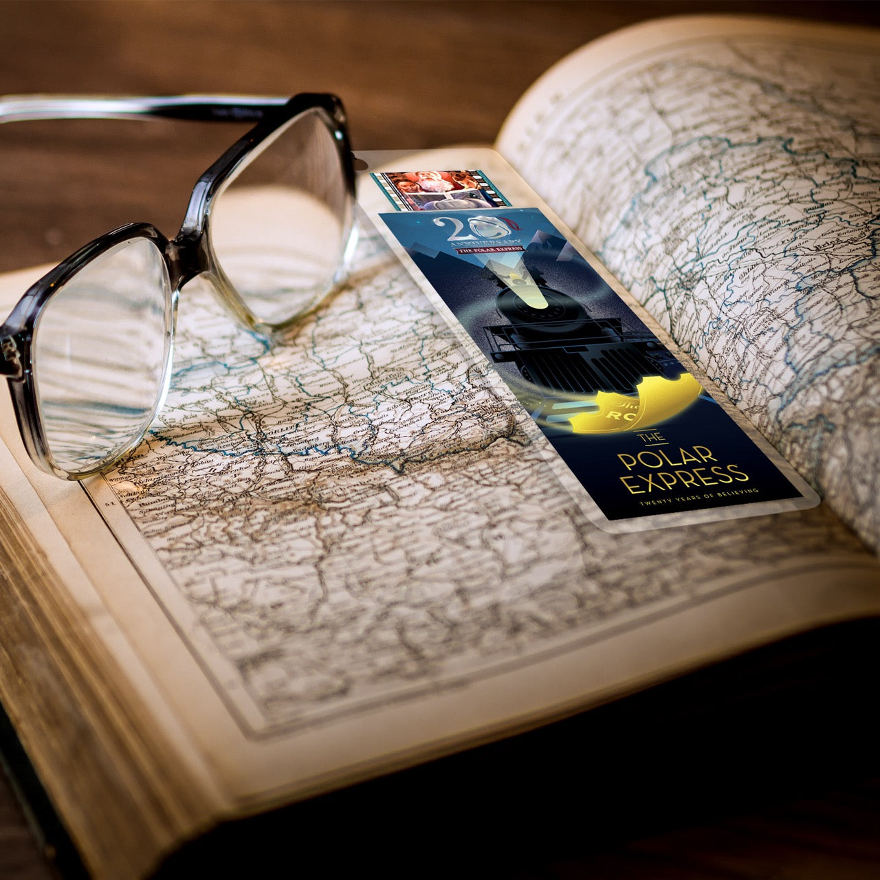 Polar Express (20th Anniversary) FilmCells™ Bookmark USBM1010