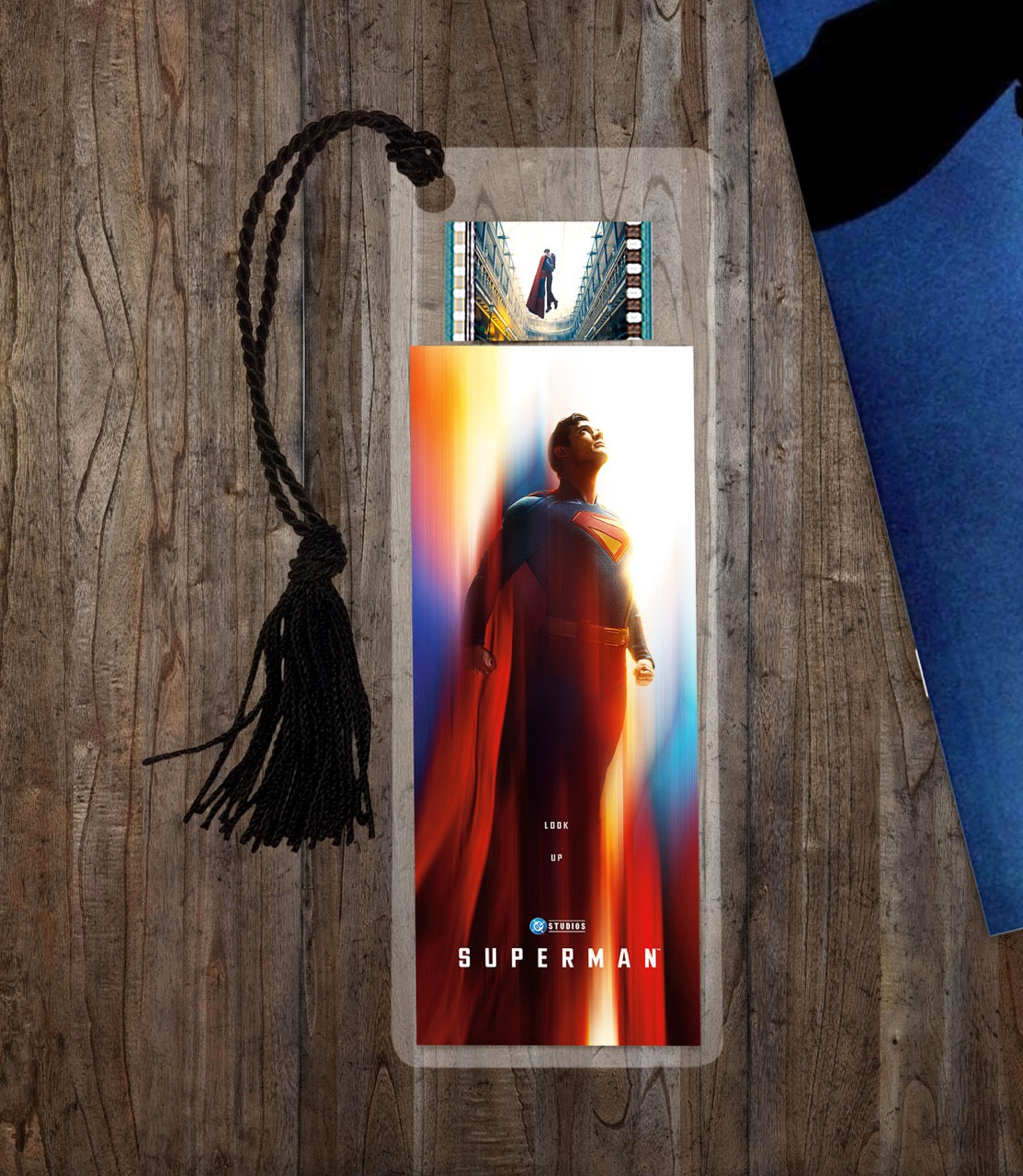 Superman (2025) (Look Up) FilmCells Bookmark USBM1015