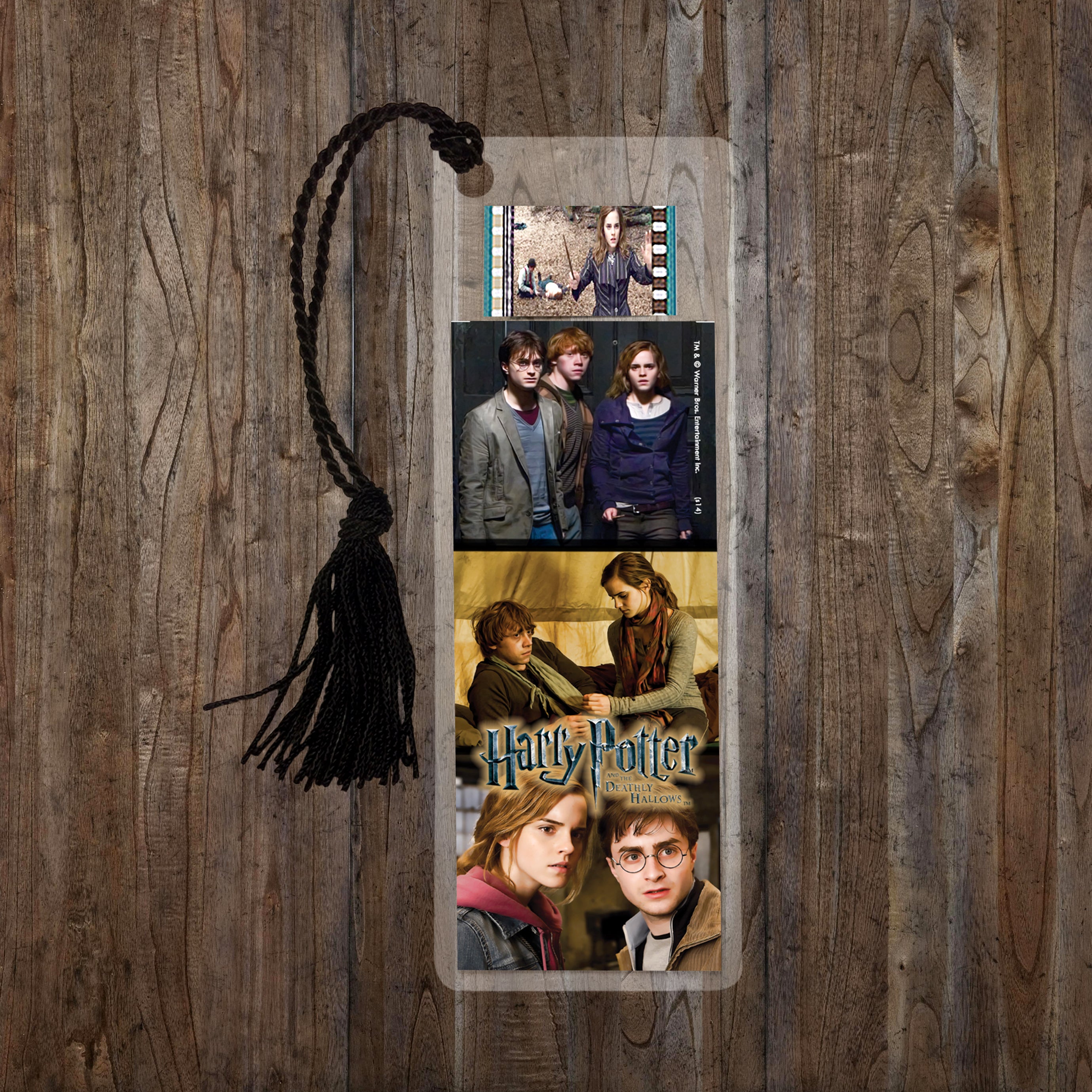 Harry Potter and the Deathly Hallows: Part 1 (Hunt for Horcruxes) FilmCells™ Bookmark USBM566