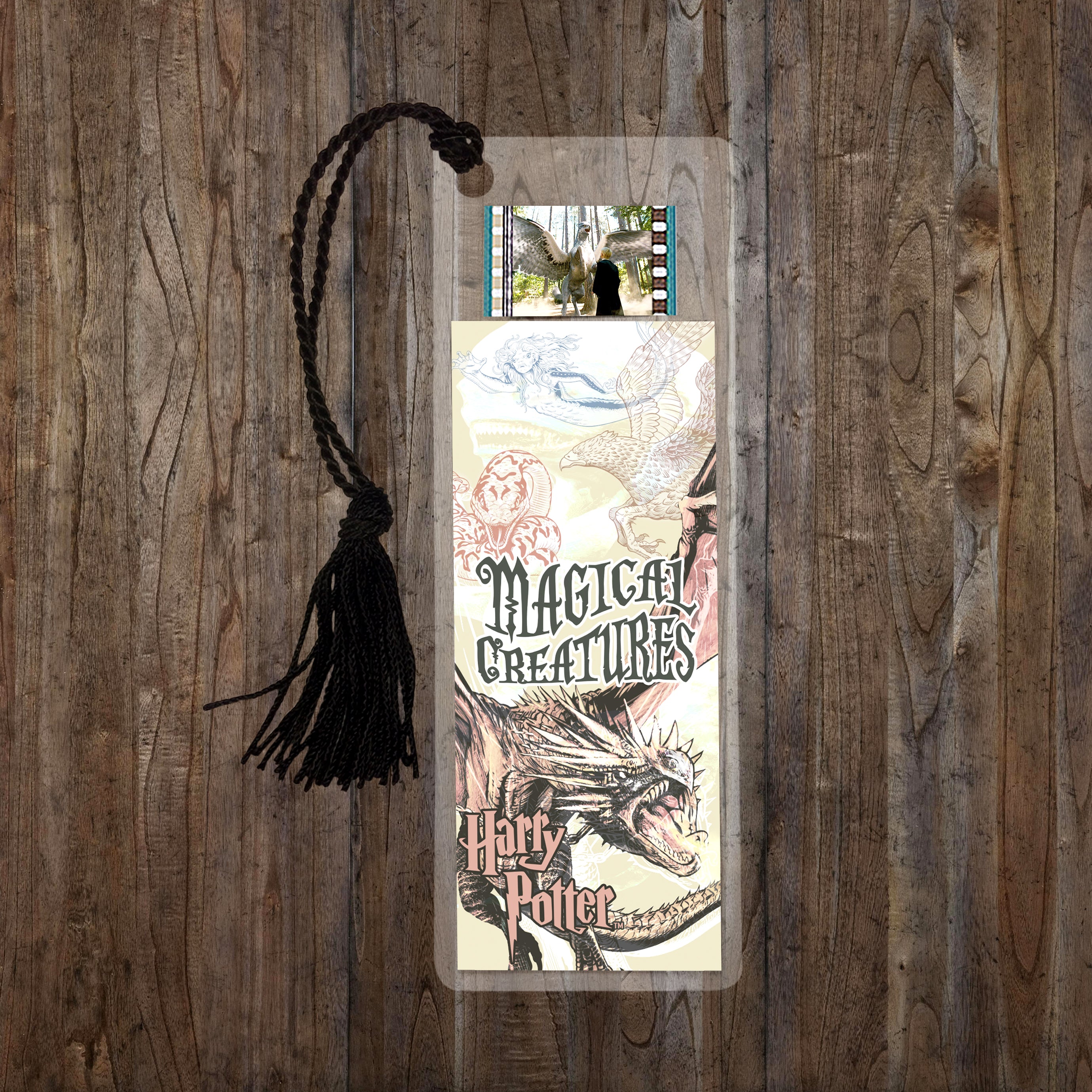 Harry Potter WOHP (Magical Creatures) FilmCells™ Bookmark USBM676