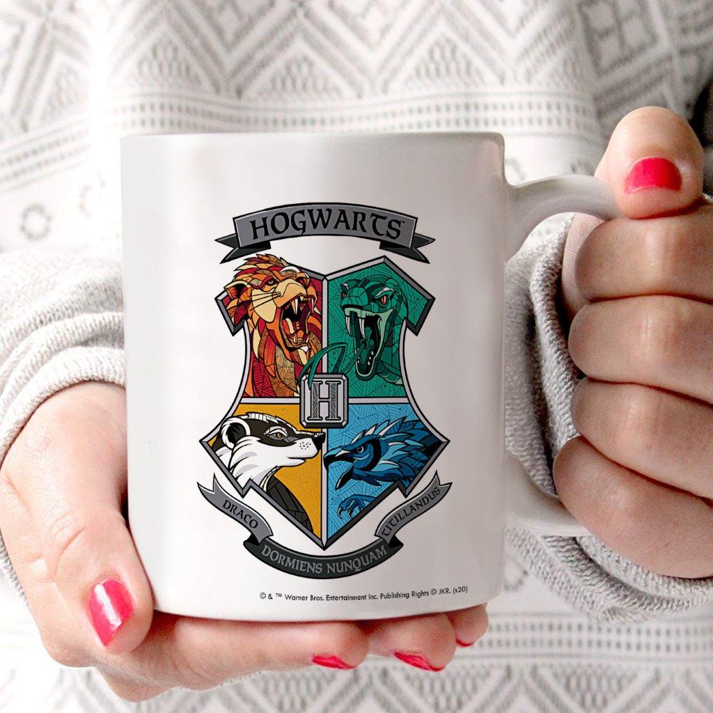 Harry Potter (Hogwarts Crest) 11 oz White Ceramic Mug WMUG1180