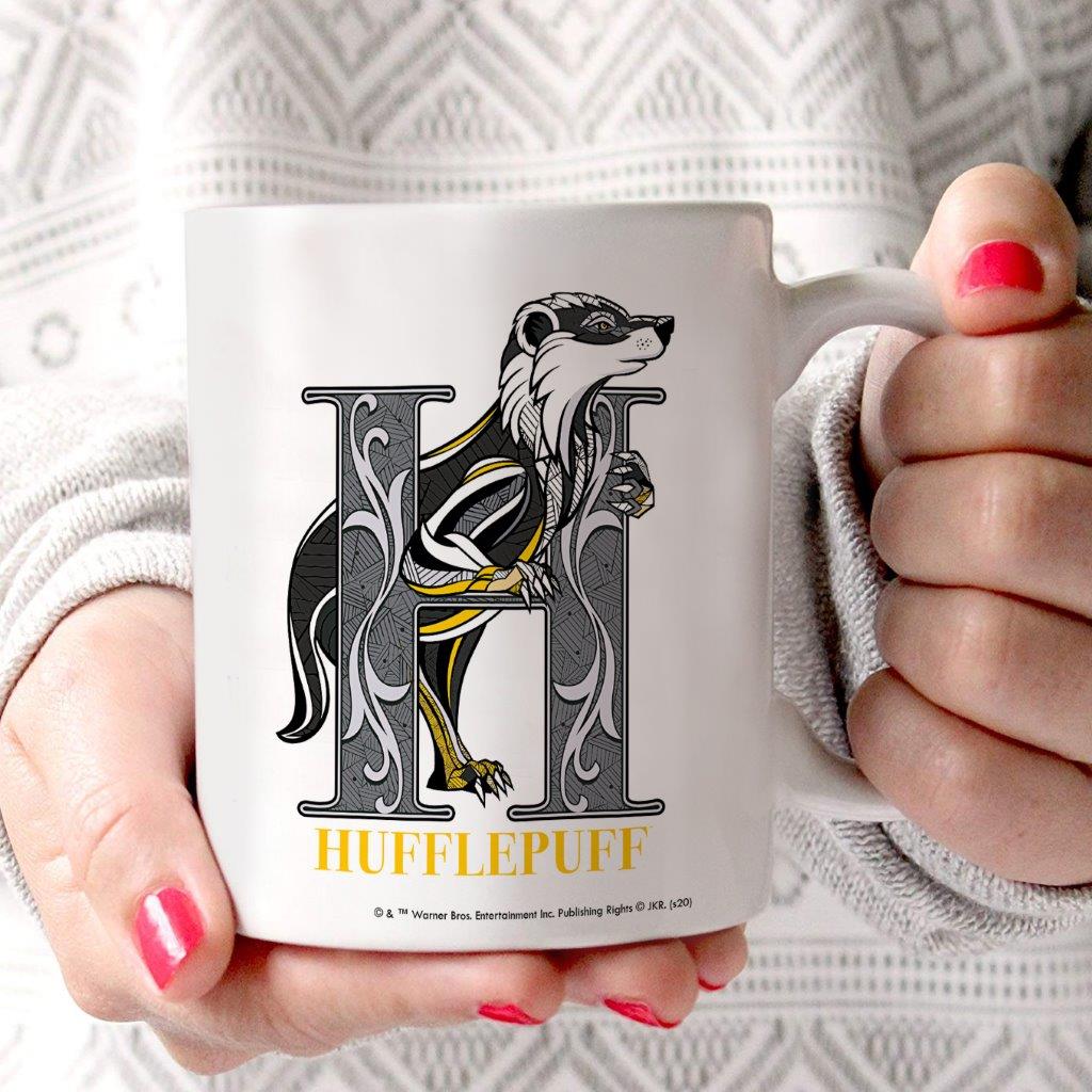 Harry Potter (Hufflepuff Emblem) 11 oz White Ceramic Mug WMUG1183