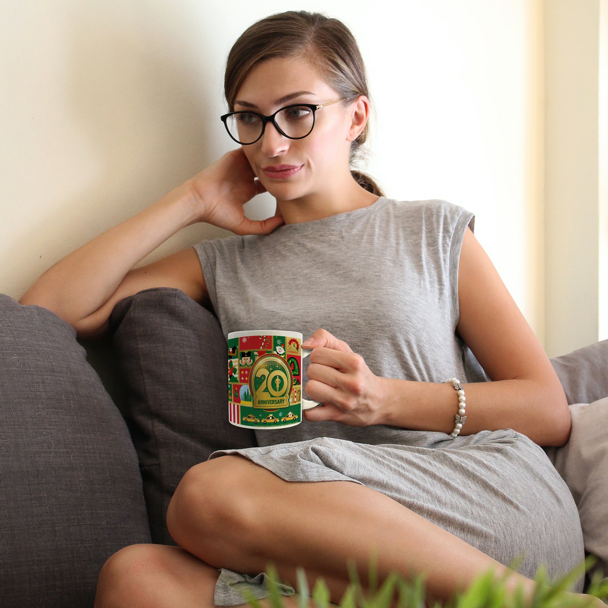 Elf (20th Anniversary) 11 oz Ceramic Mug WMUG1590