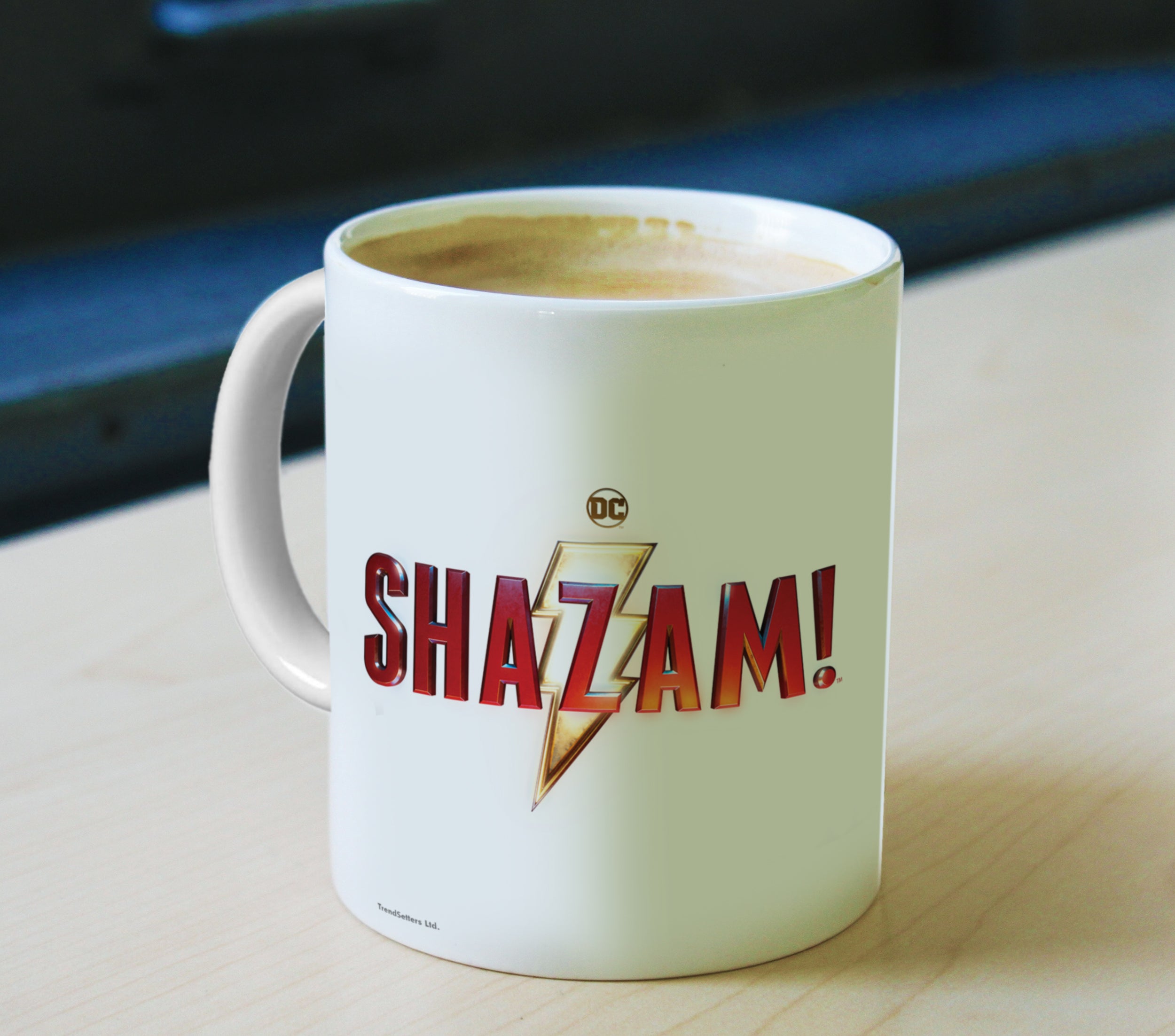 Shazam (Shazam Logo) 11 oz Ceramic Mug WMUG963