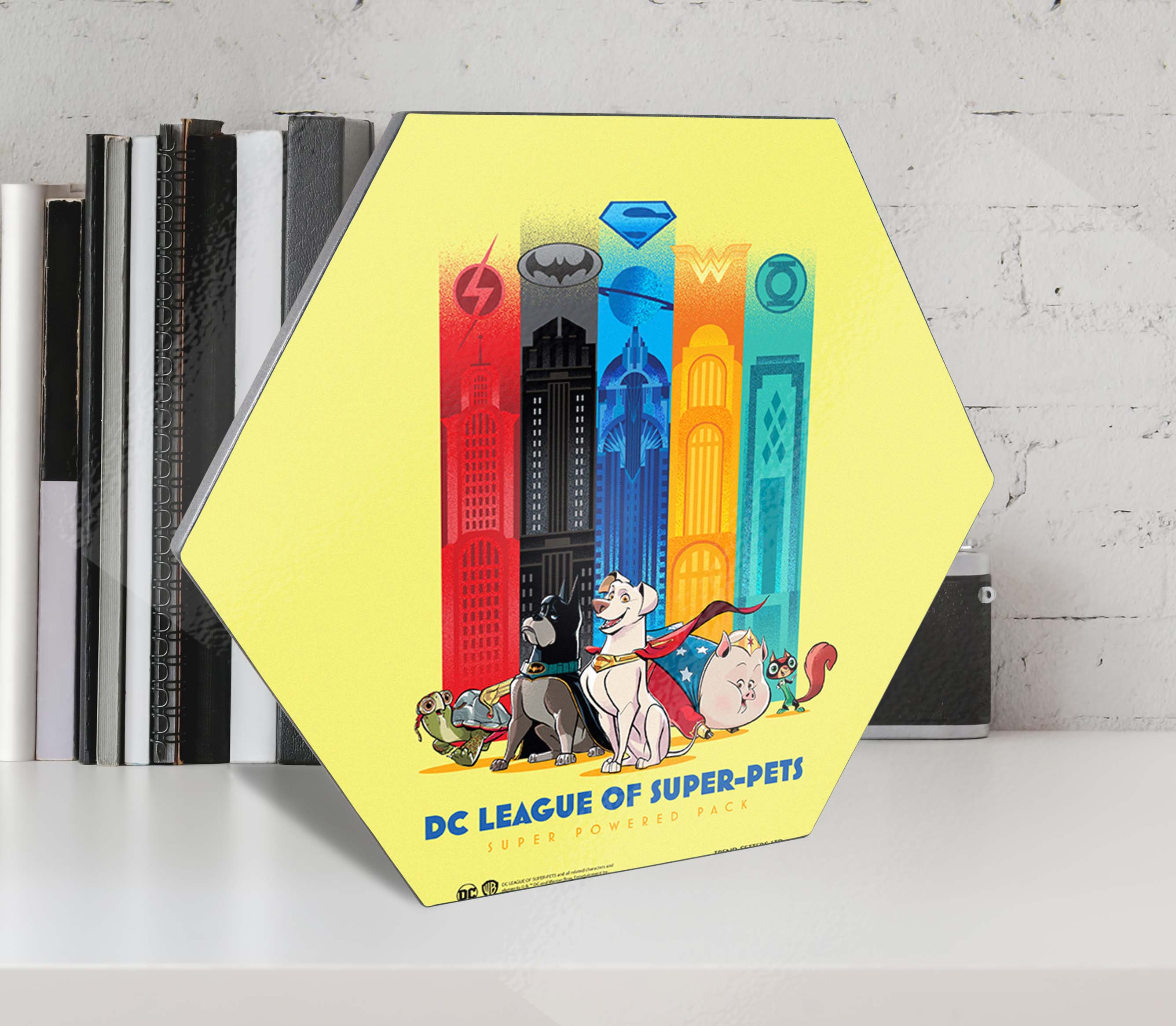 DC League of Super-Pets (DC League of Super Pets) KNEXAGON® Wood Print WPHEX0119