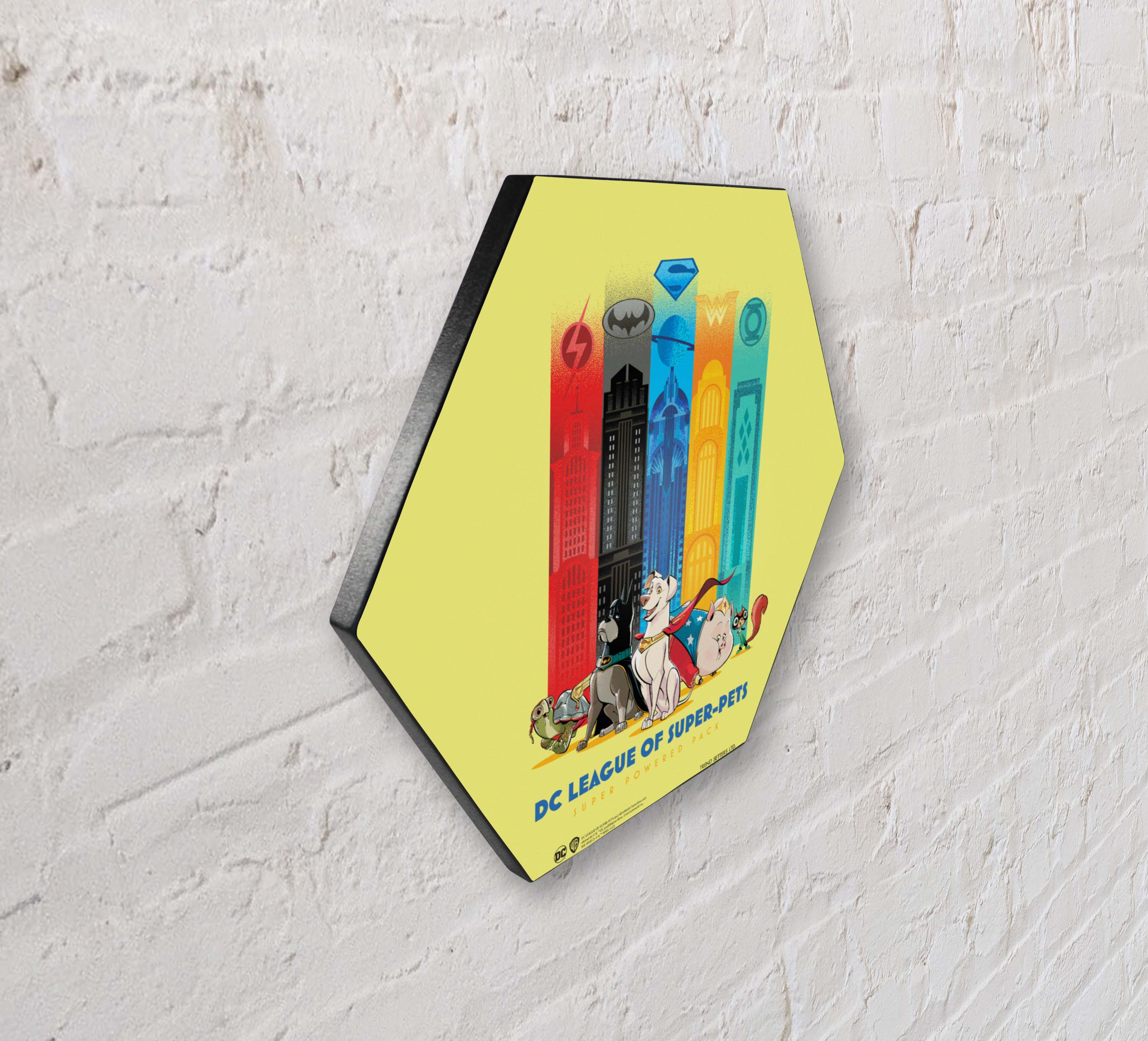 DC League of Super-Pets (DC League of Super Pets) KNEXAGON® Wood Print WPHEX0119