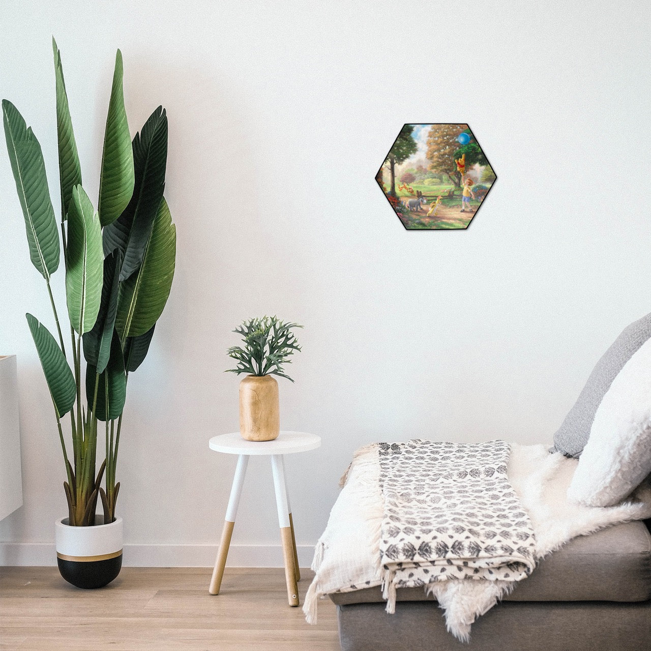 Disney (Pooh’s Balloon Adventure) KNEXAGON™ Wood Print WPHEX1134