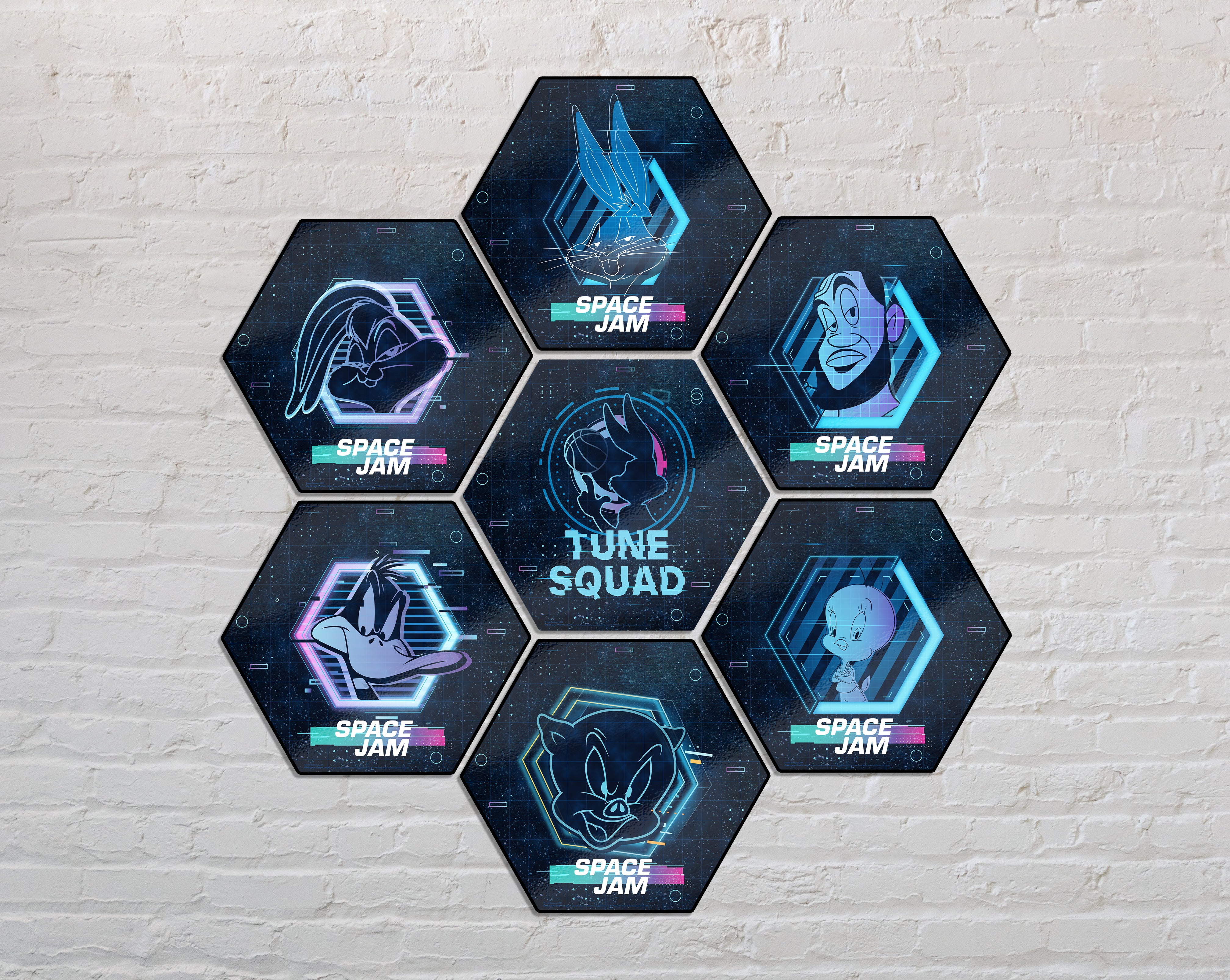 Space Jam: A New Legacy (Tune Squad- Bugs Bunny) KNEXAGON® Wood Print WPHEX1146SJTS