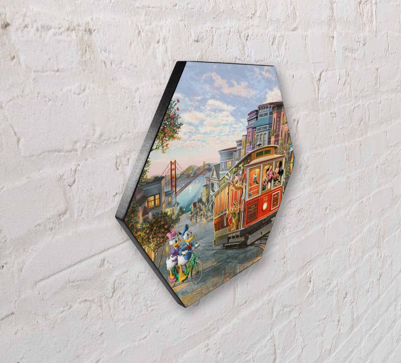 Disney (Mickey and Minnie in San Francisco) KNEXAGON® Wood Print WPHEX1357