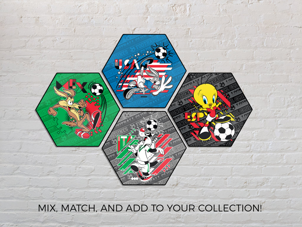 Looney Tunes (Team Italy Soccer - Sylvester) KNEXAGON® Wood Print WPHEX1704BOH