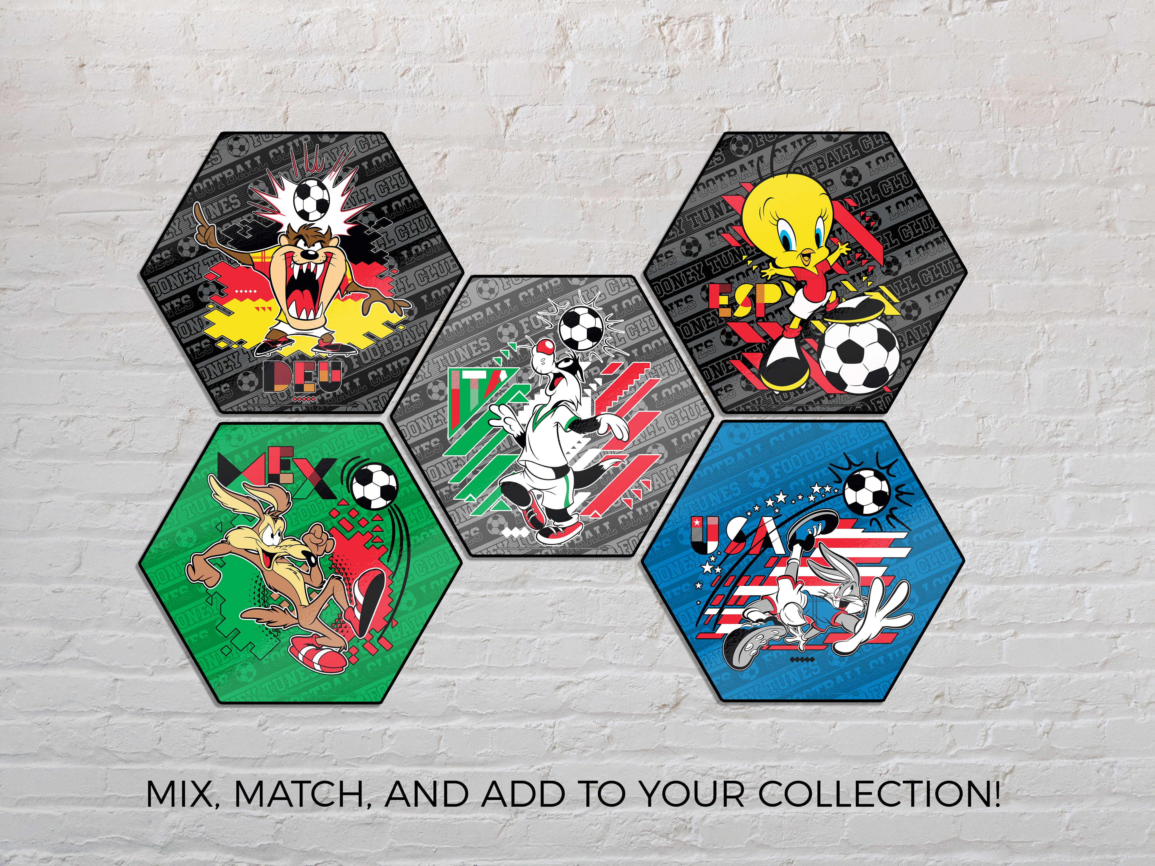 Looney Tunes (Team Italy Soccer - Sylvester) KNEXAGON® Wood Print WPHEX1704BOH