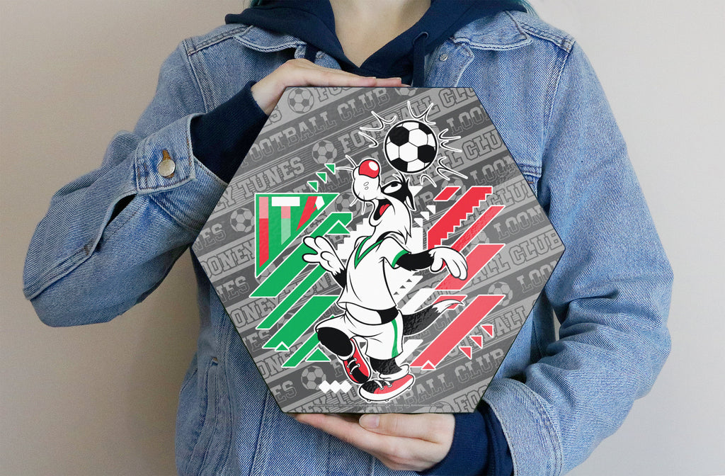 Looney Tunes (Team Italy Soccer - Sylvester) KNEXAGON® Wood Print WPHEX1704BOH