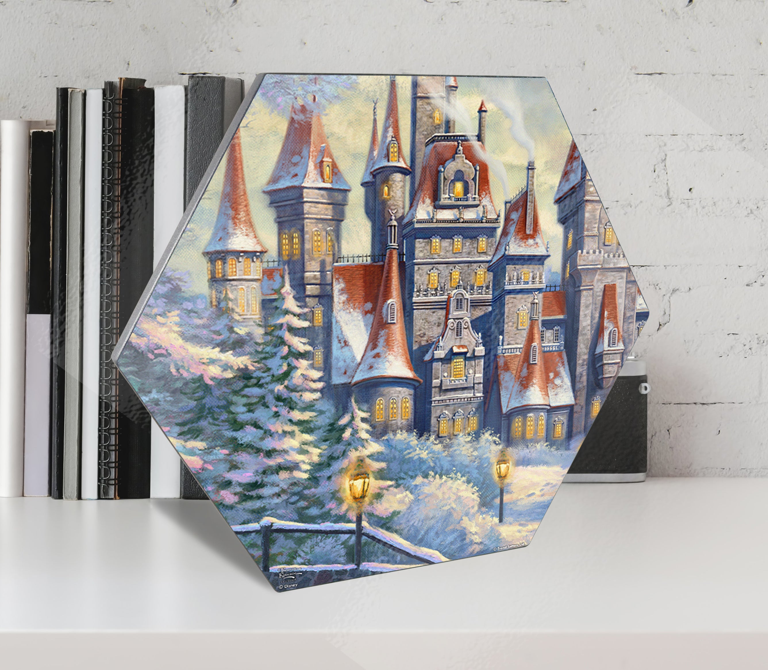 Disney (Beauty and the Beasts Winter Enchantment - Castle) KNEXAGON® Wood Print WPHEX2002