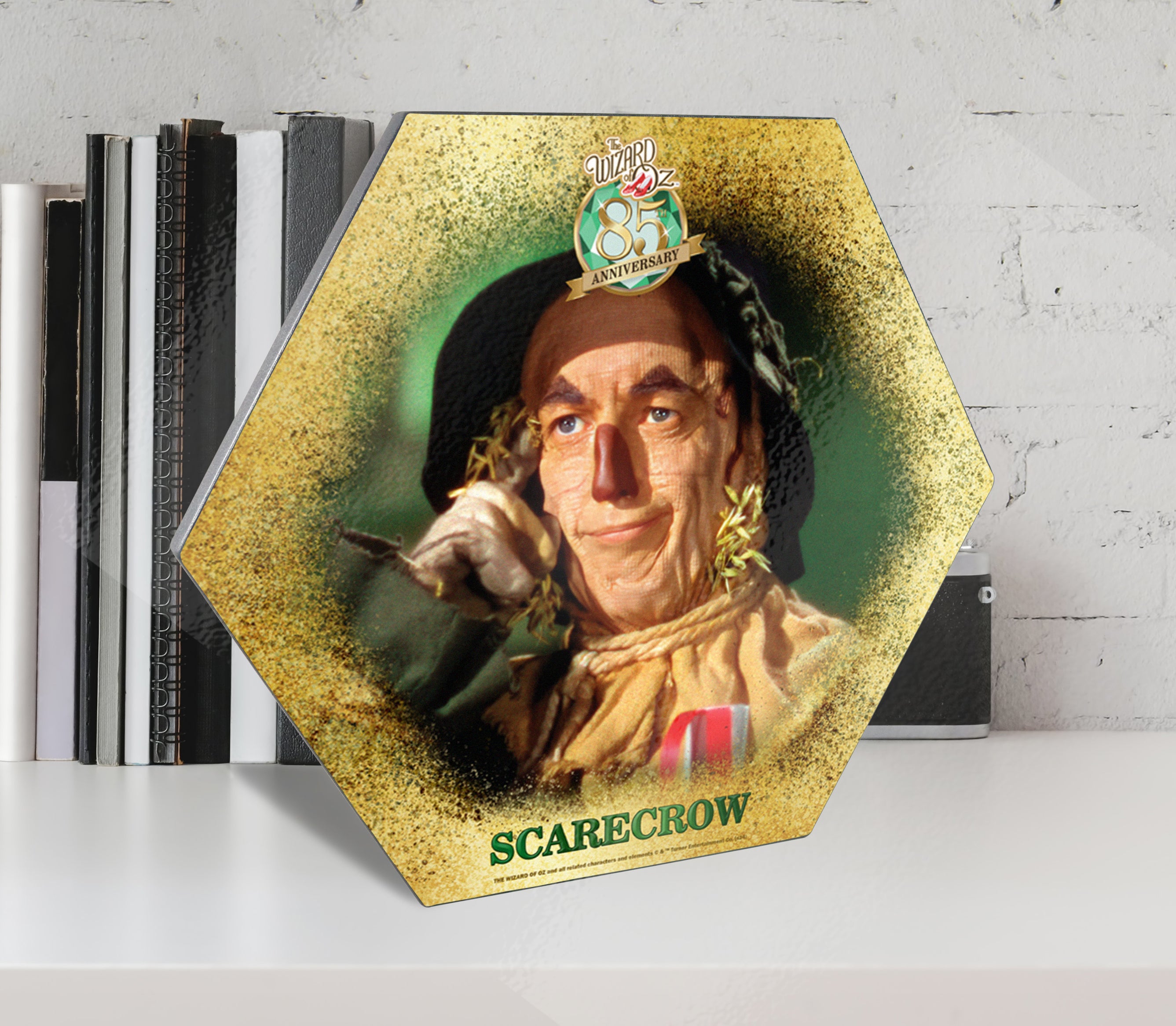 The Wizard of Oz (85th Anniversary - Scarecrow) KNEXAGON Wood Print WPHEX2815