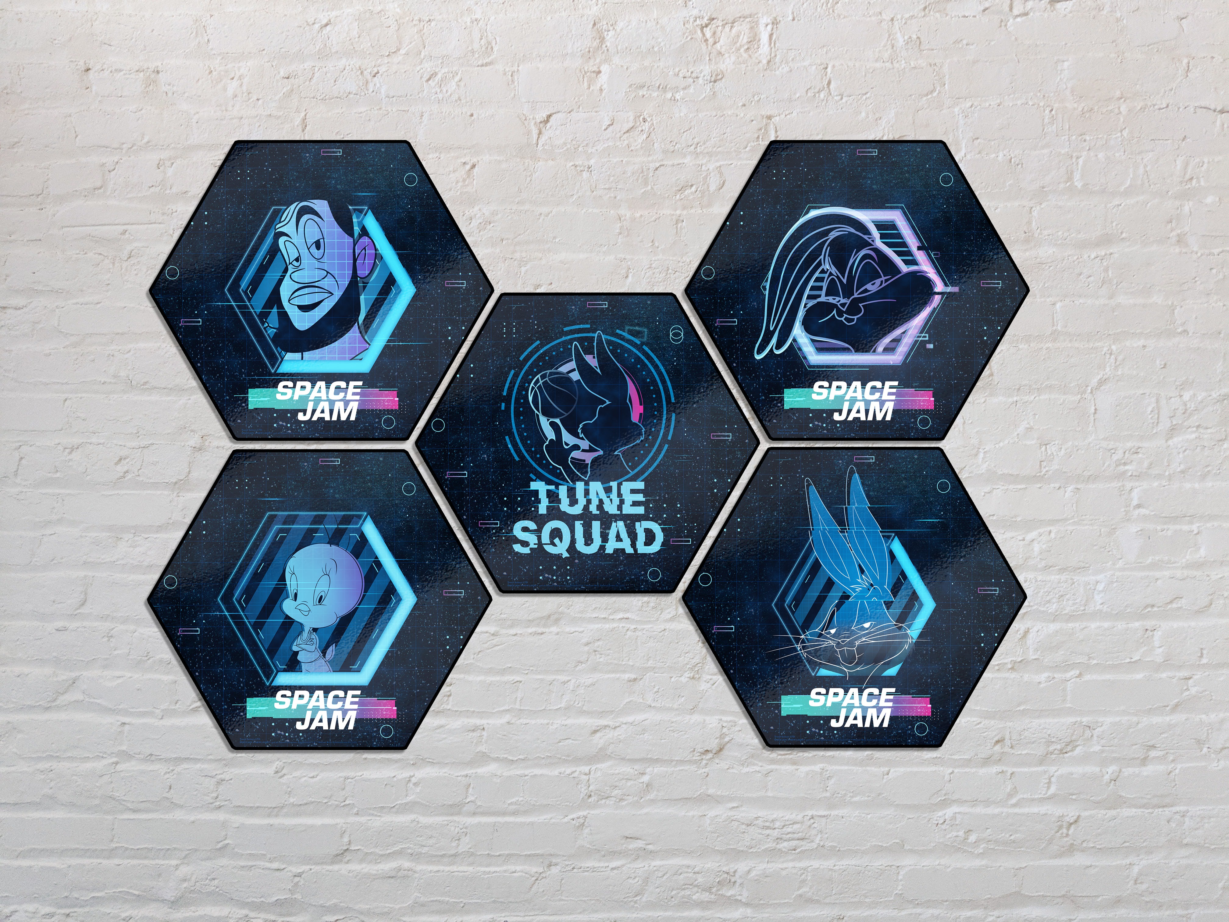 Space Jam: A New Legacy (Tune Squad- Tweety Bird) KNEXAGON® Wood Print WPHEX3199SJTS