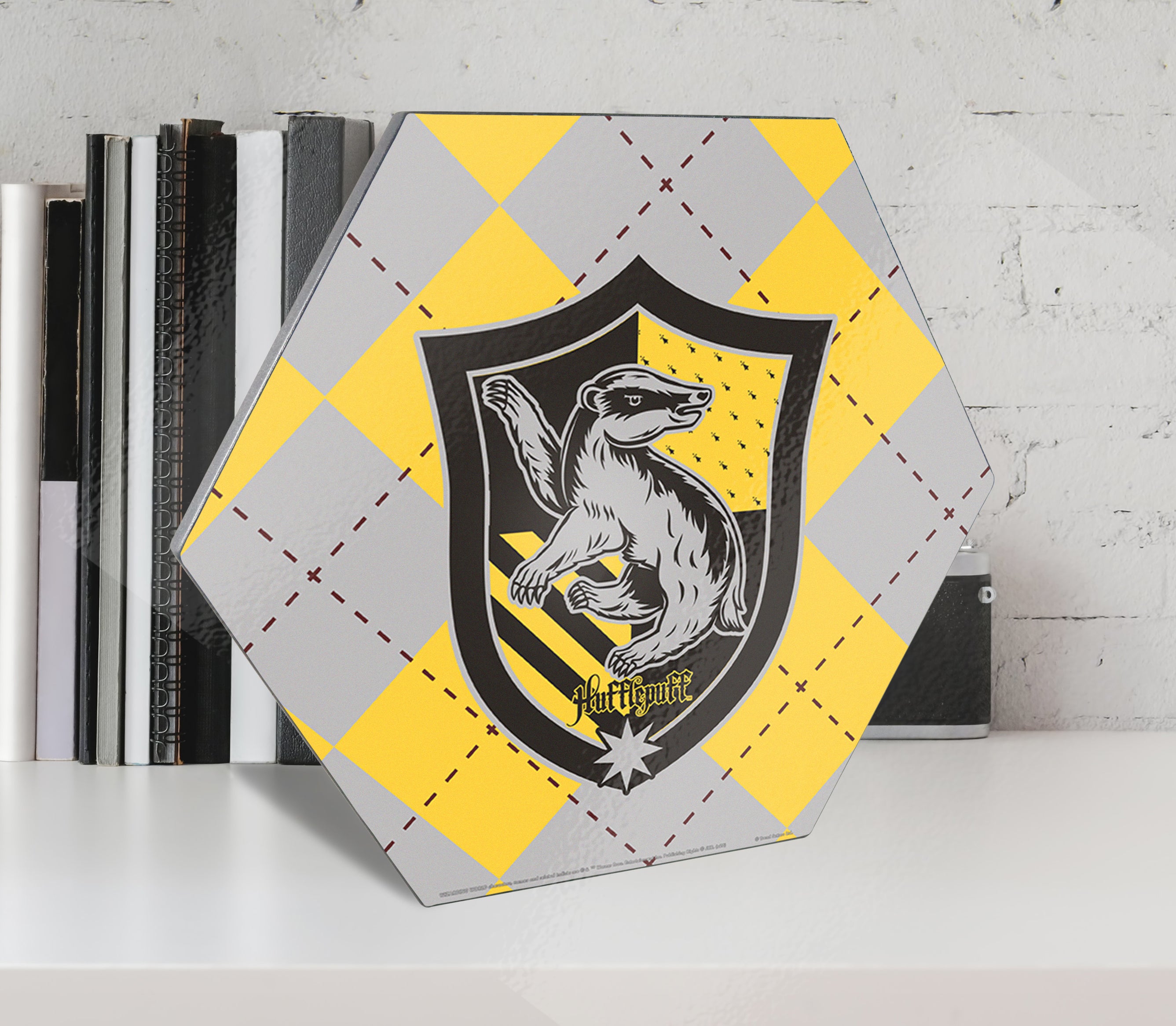 Harry Potter (Hufflepuff Plaid) KNEXAGON® Wood Print WPHEX3341HPHS