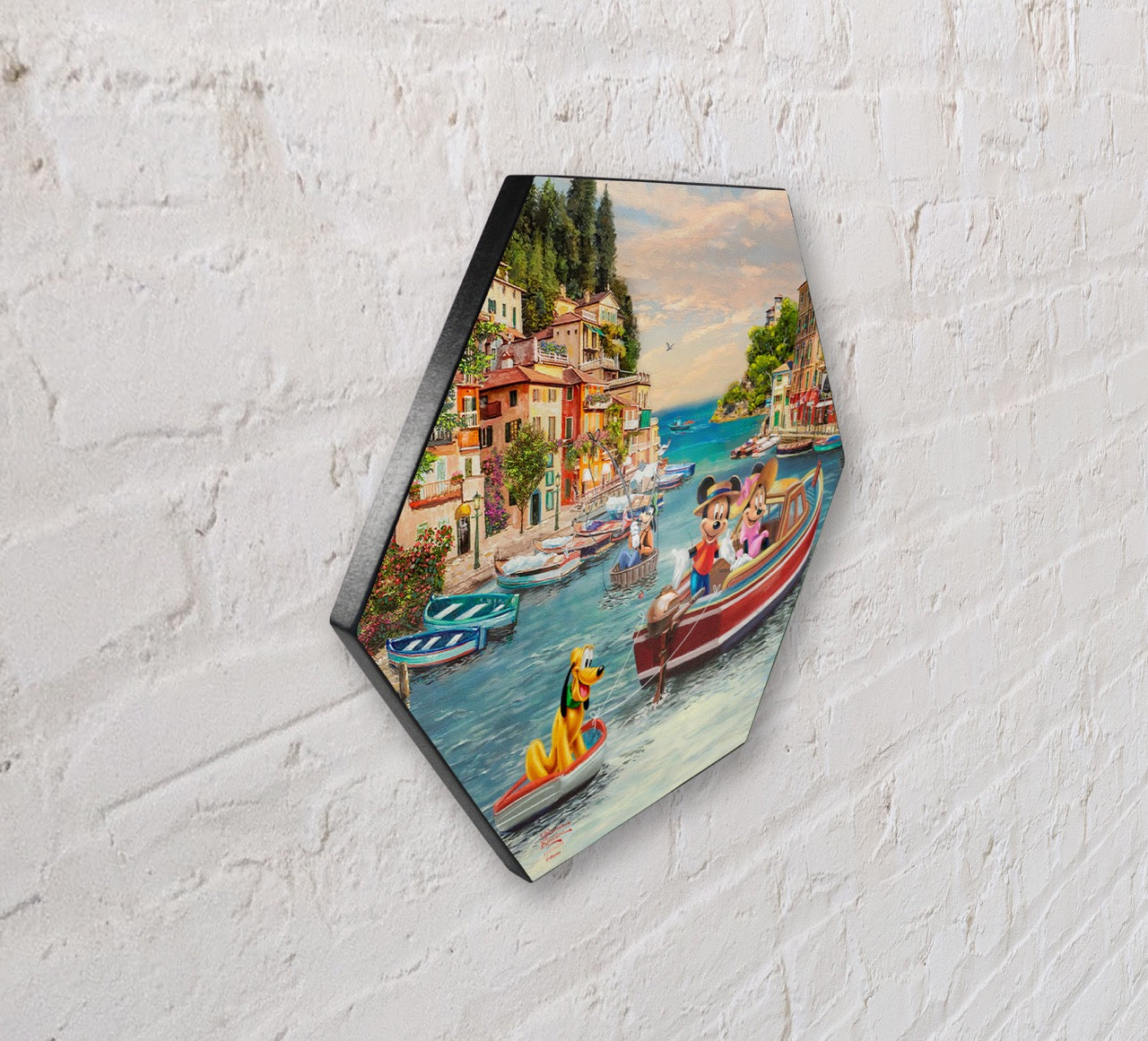 Disney (Mickey and Minnie in Italy) KNEXAGON® Wood Print WPHEX3799