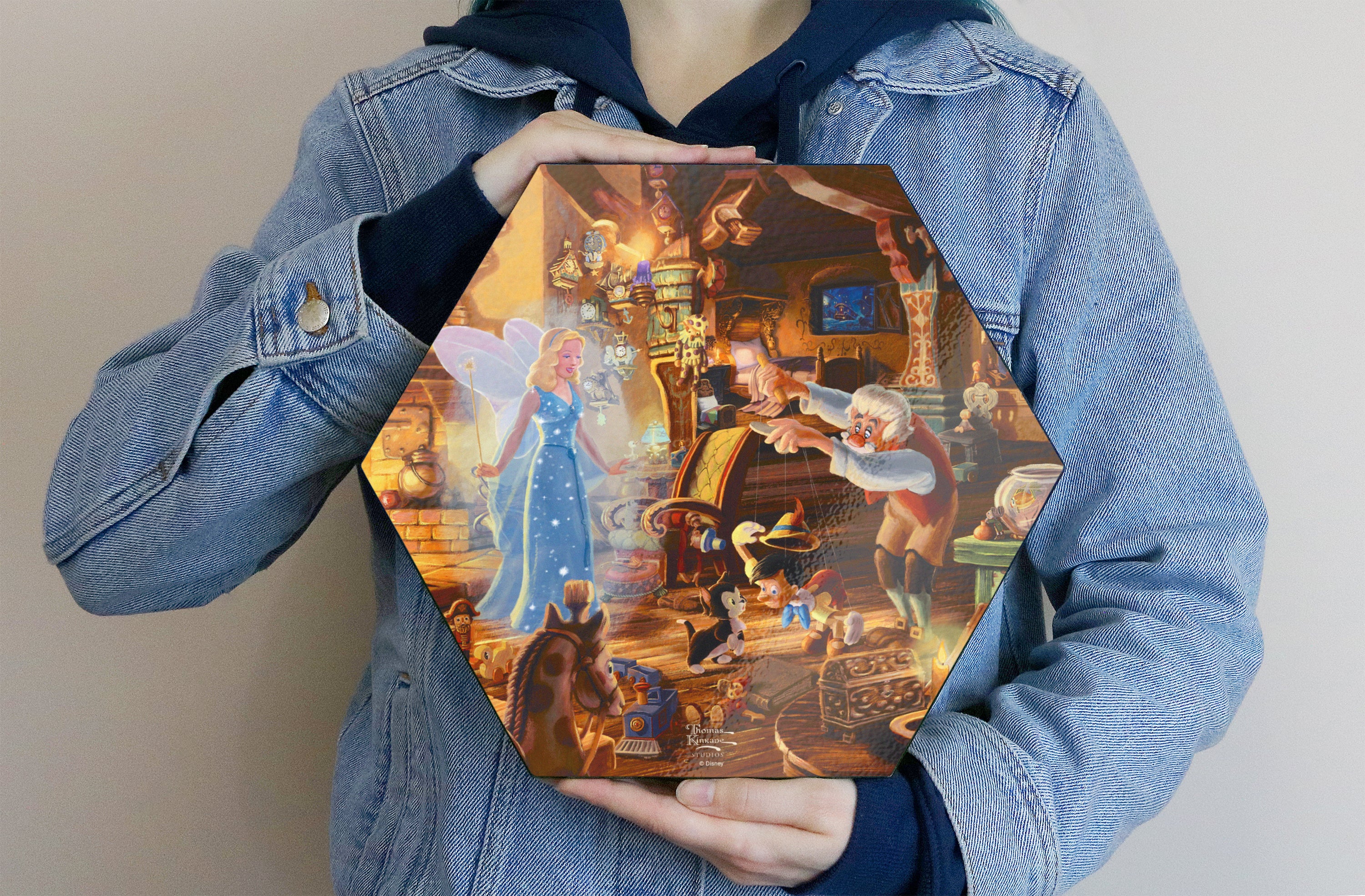 Disney (Geppettos Pinocchio) KNEXAGON® Wood Print WPHEX3807